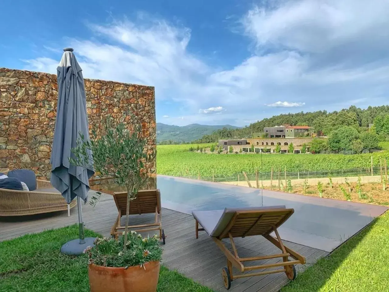 View (from property/room), Swimming Pool in Monverde - Wine Experience Hotel - by Unlock Hotels