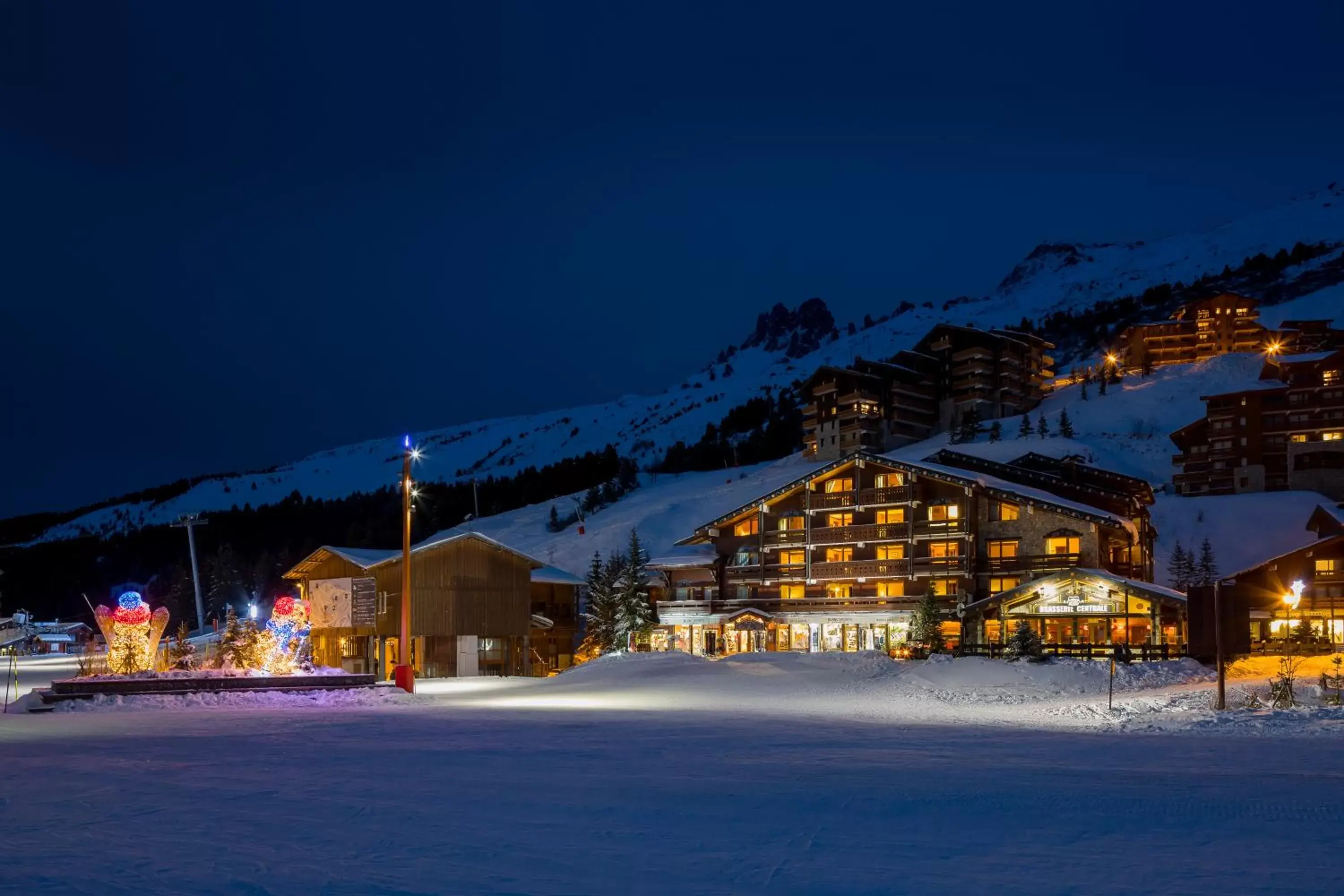 Property building, Winter in Hotel Mont Vallon