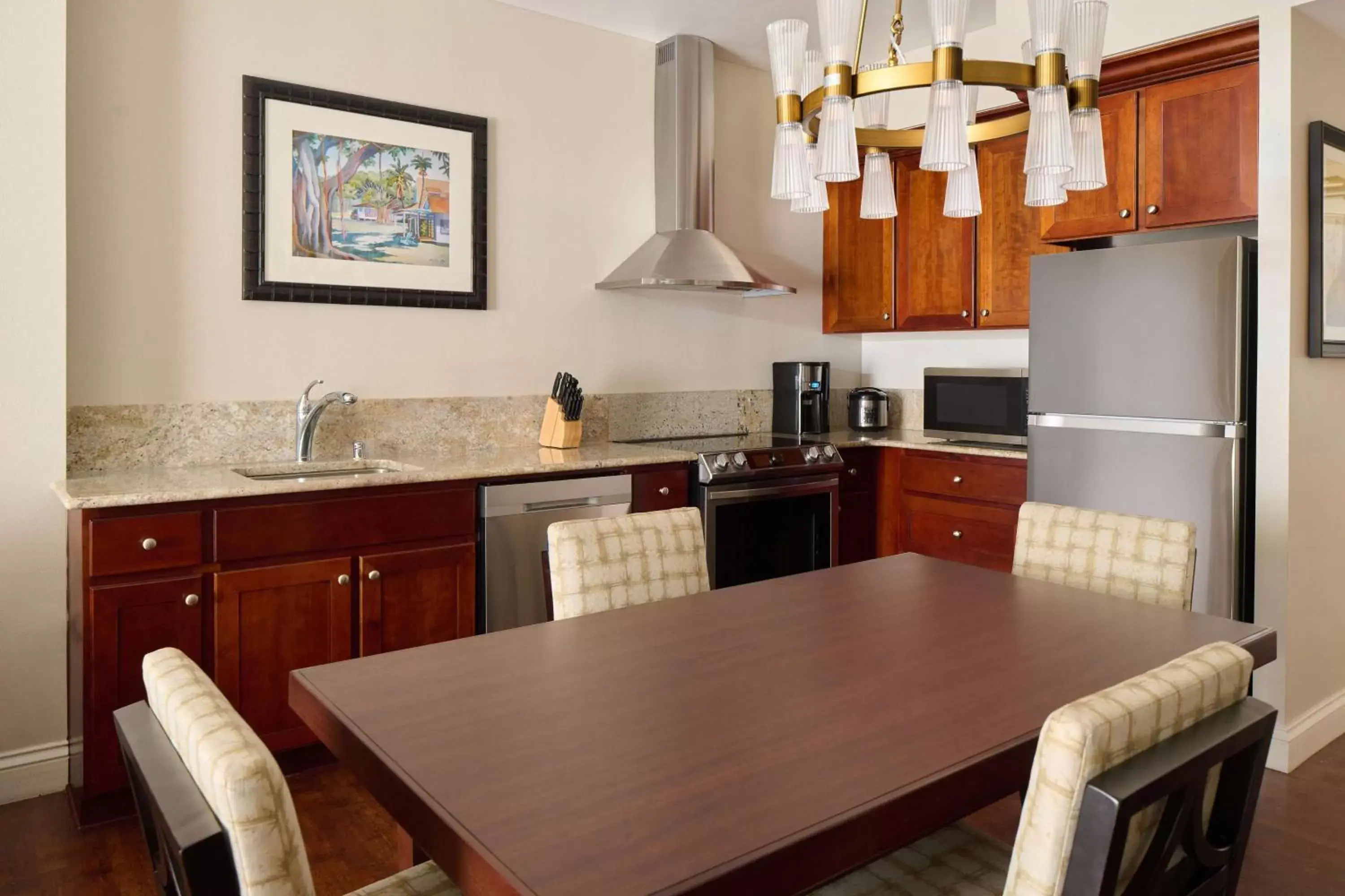 Kitchen or kitchenette, Kitchen/Kitchenette in Kings Land by Hilton Grand Vacations