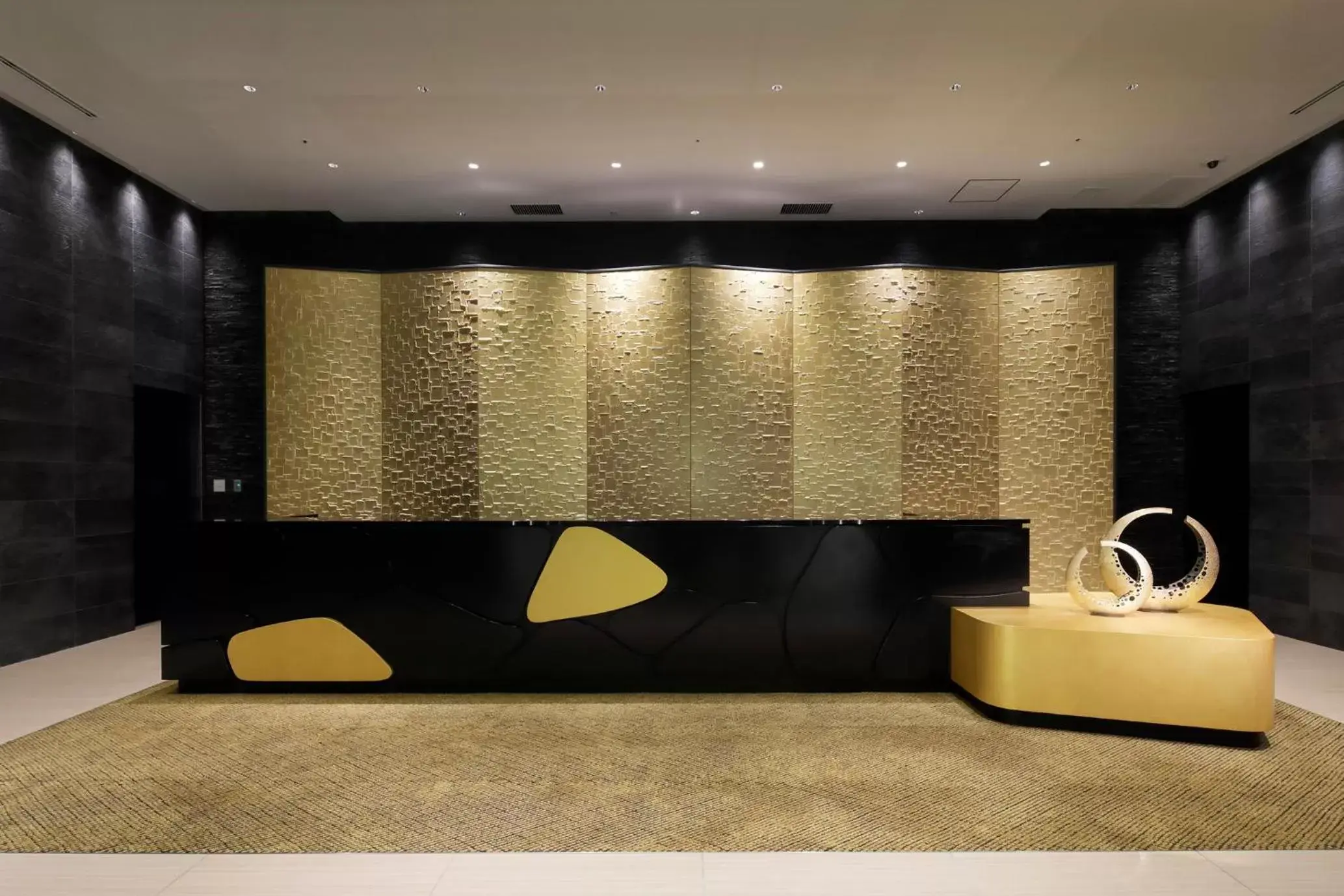 Lobby or reception in KOKO HOTEL Premier Kumamoto Lobby or reception in KOKO HOTEL Premier Kumamoto