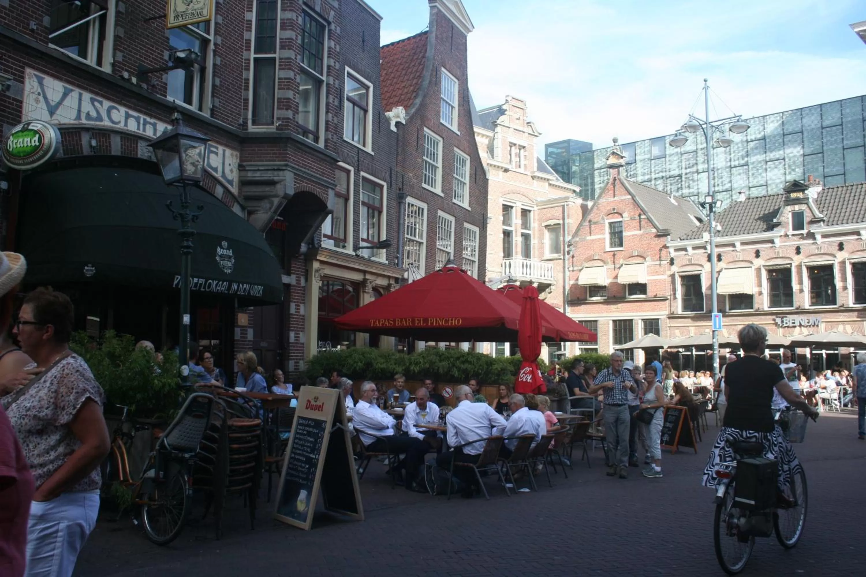 Restaurant/places to eat in B&B Het Hart van Haarlem