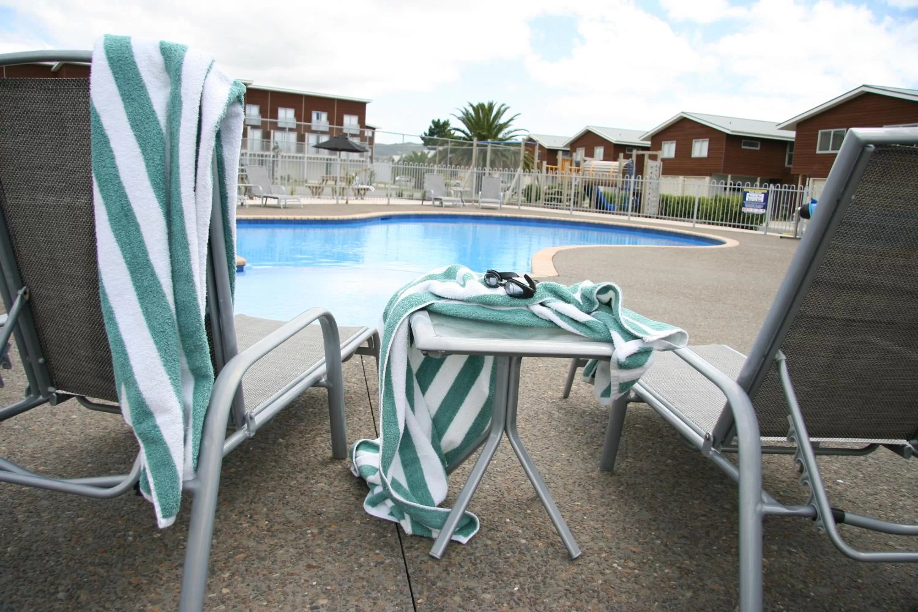 Swimming pool in Oceans Resort Whitianga
