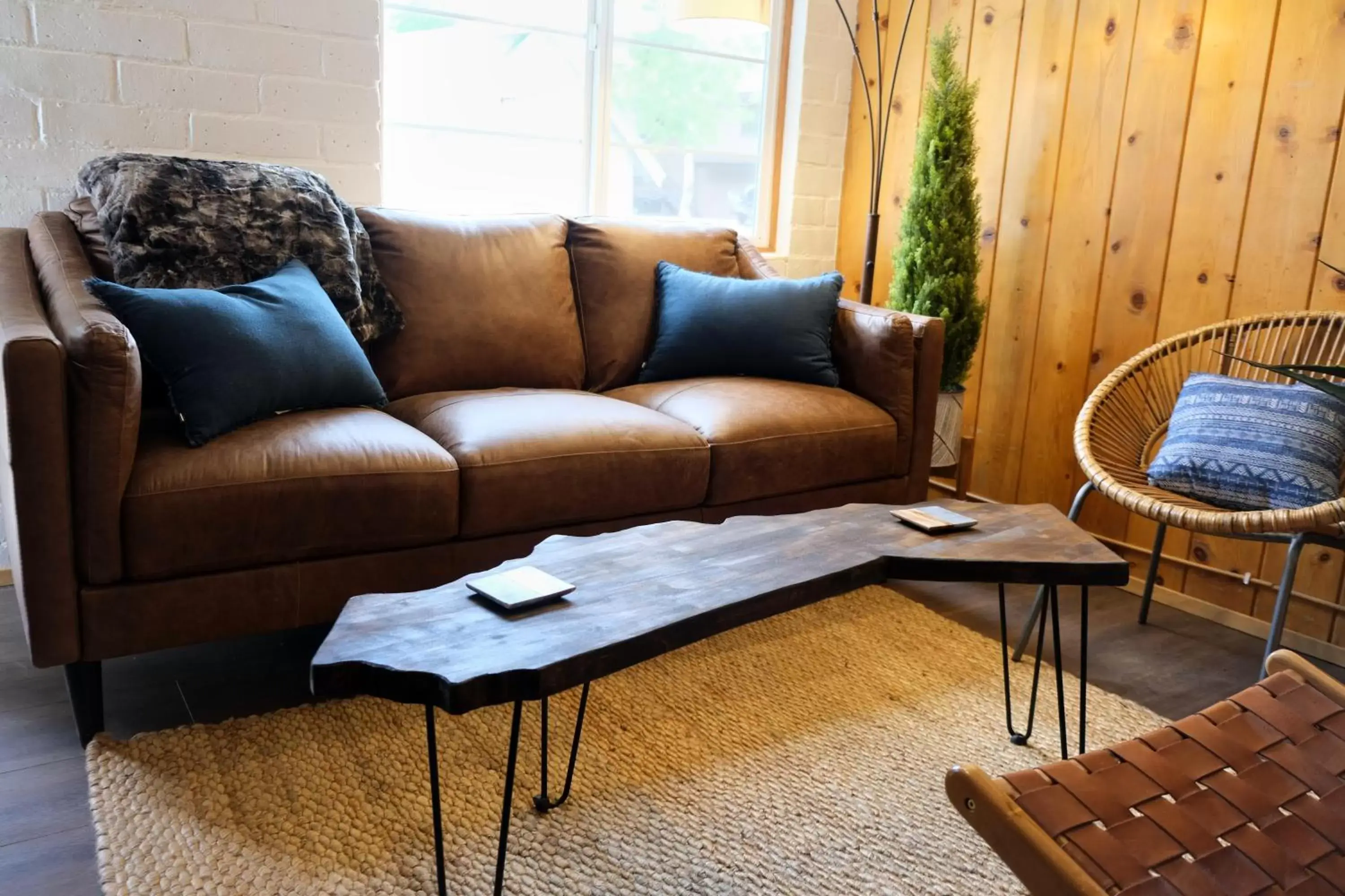 Seating Area in Lake Front Cabins