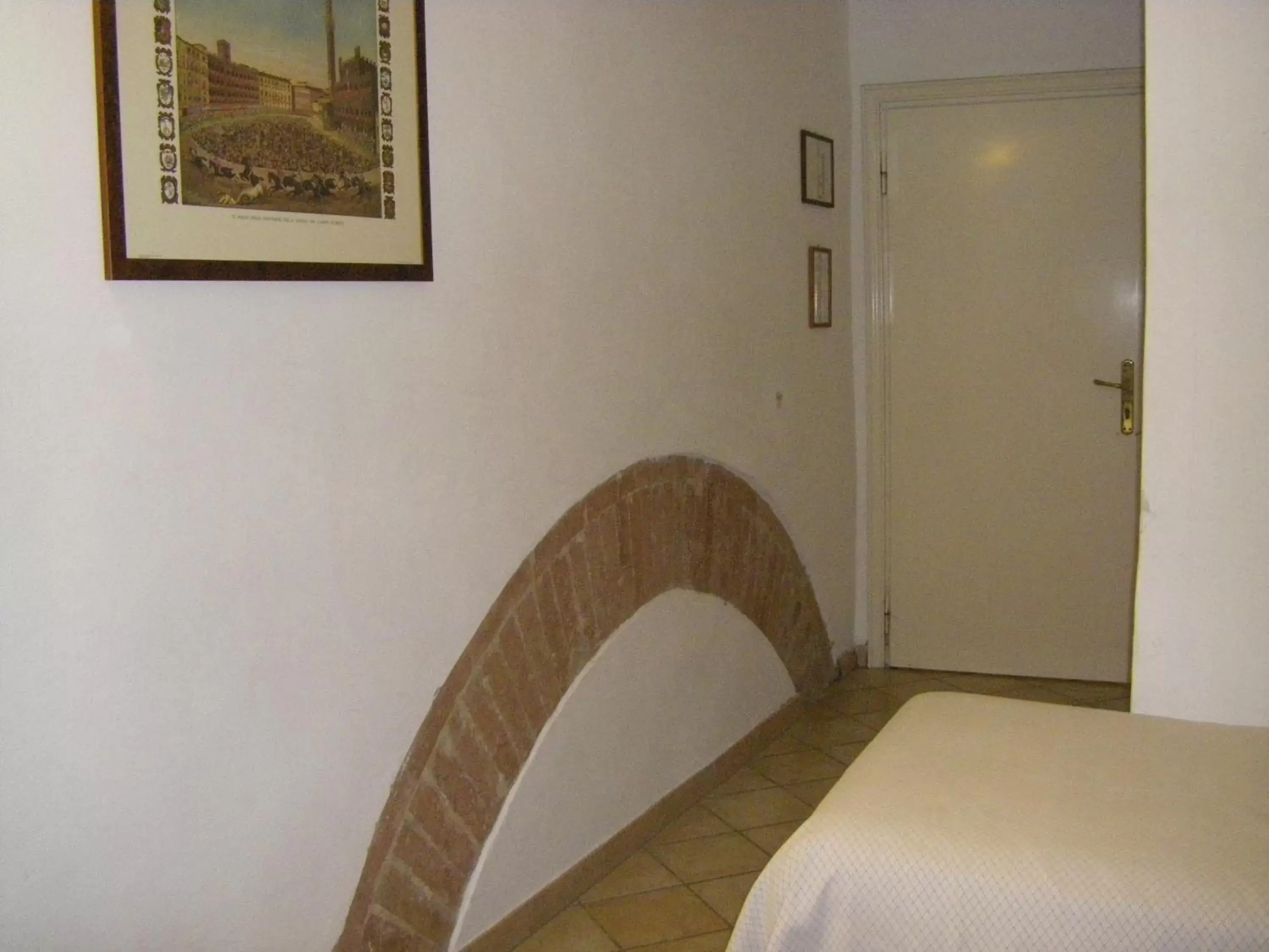 Bedroom, Bed in Albergo Cannon d'Oro