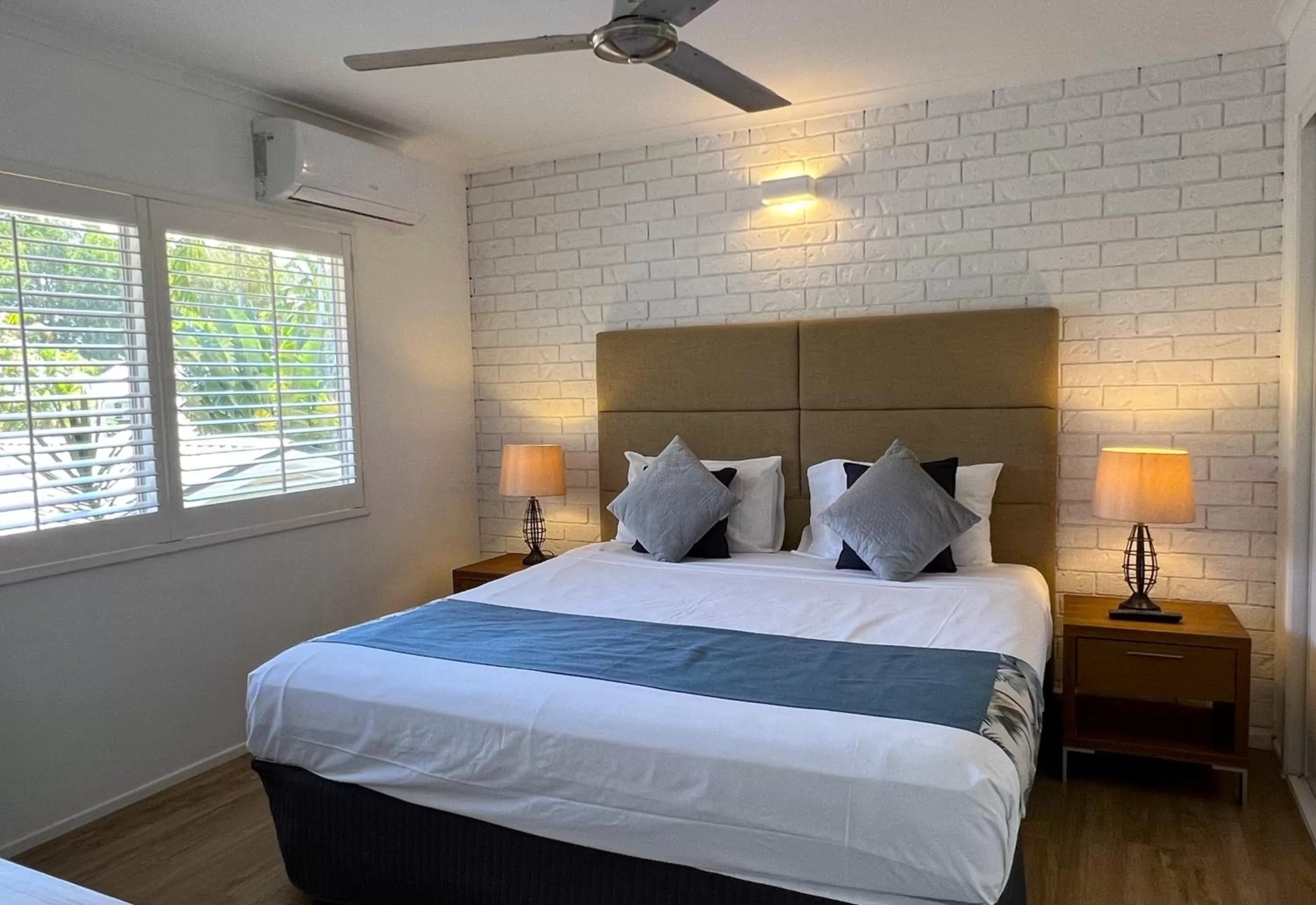 Bedroom, Bed in Lychee Tree Holiday Apartments