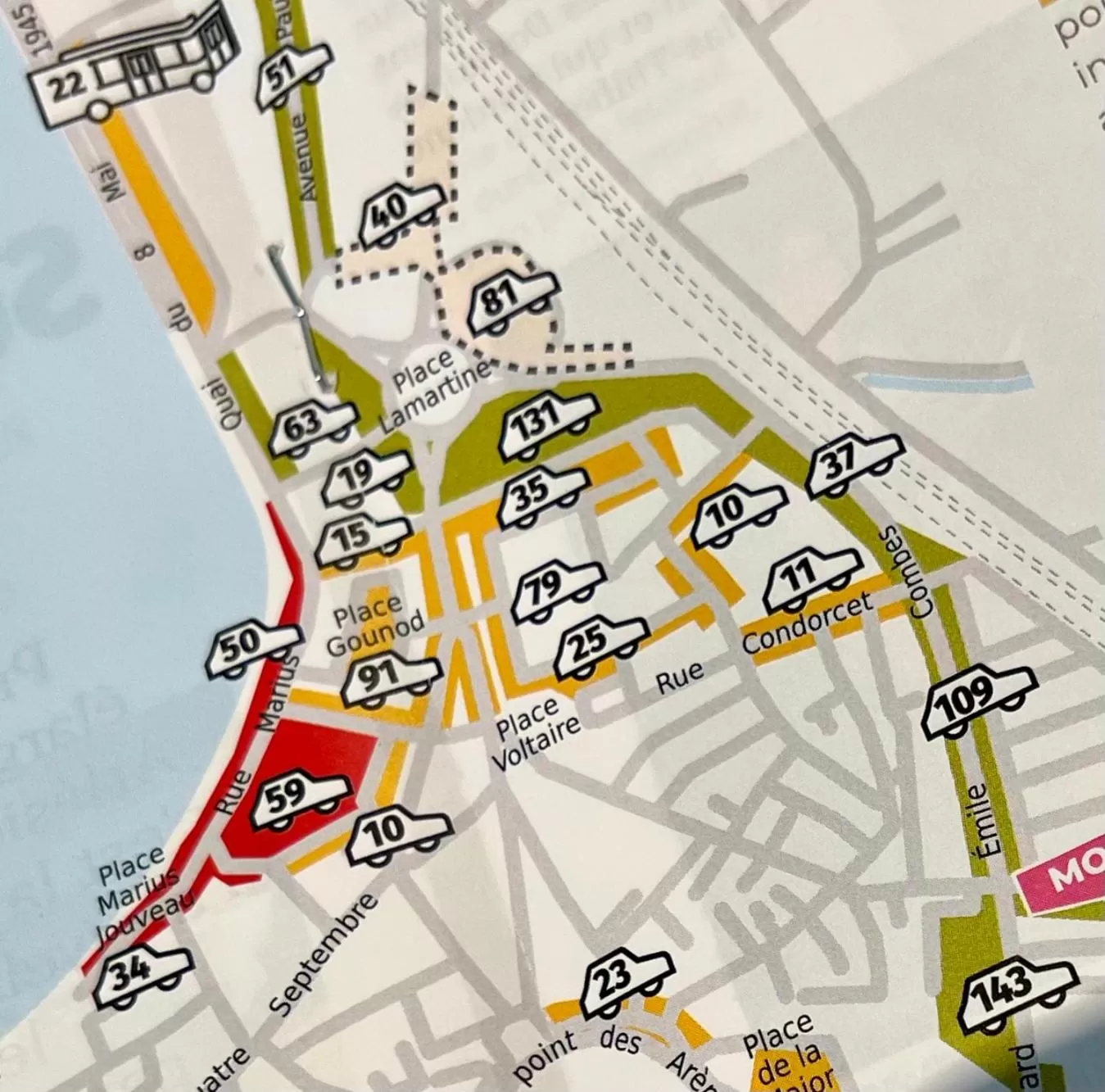 Parking in Loft Apartment , La Terrasse Centre Ville d'Arles,