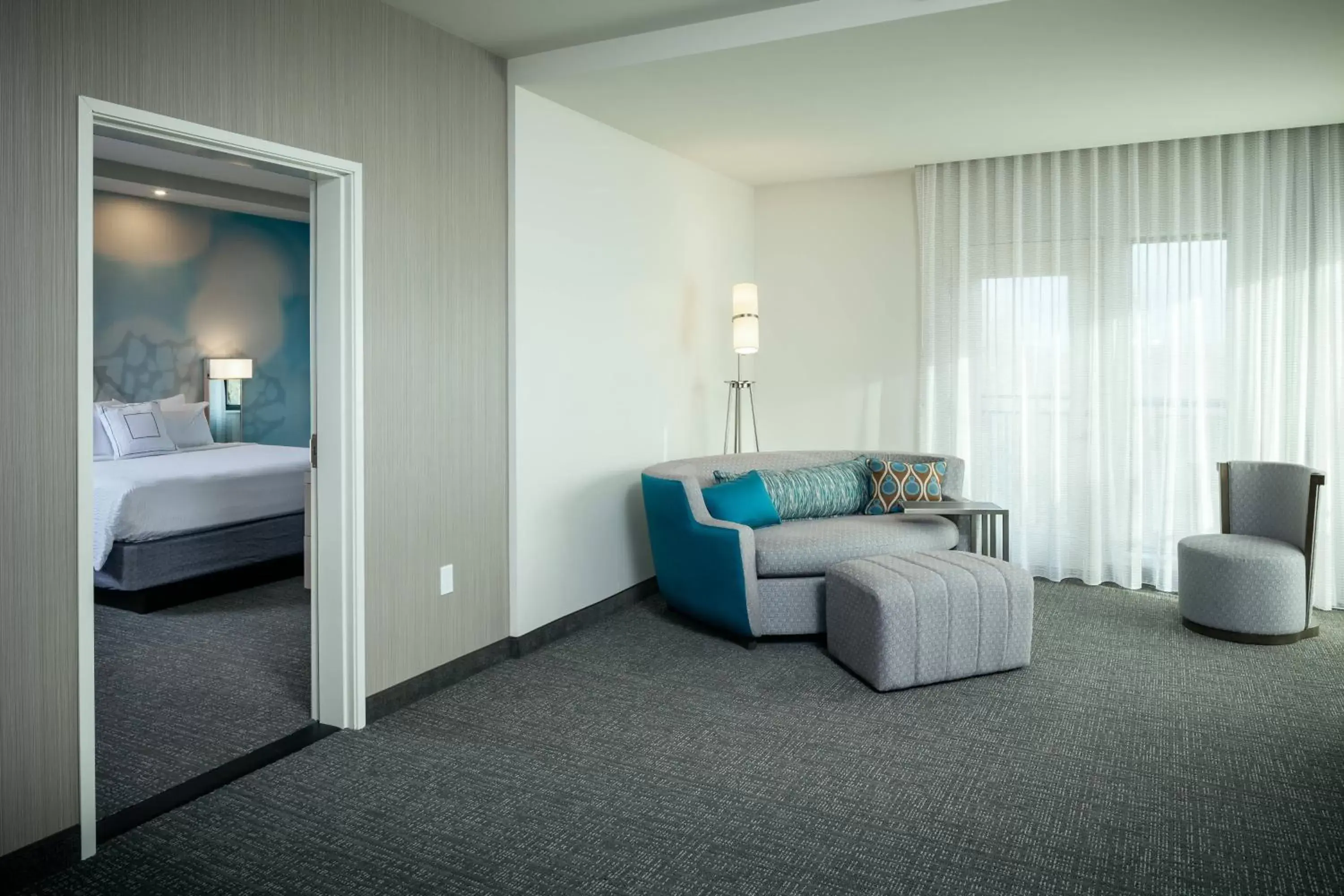 Living room, Seating Area in Courtyard by Marriott Corvallis