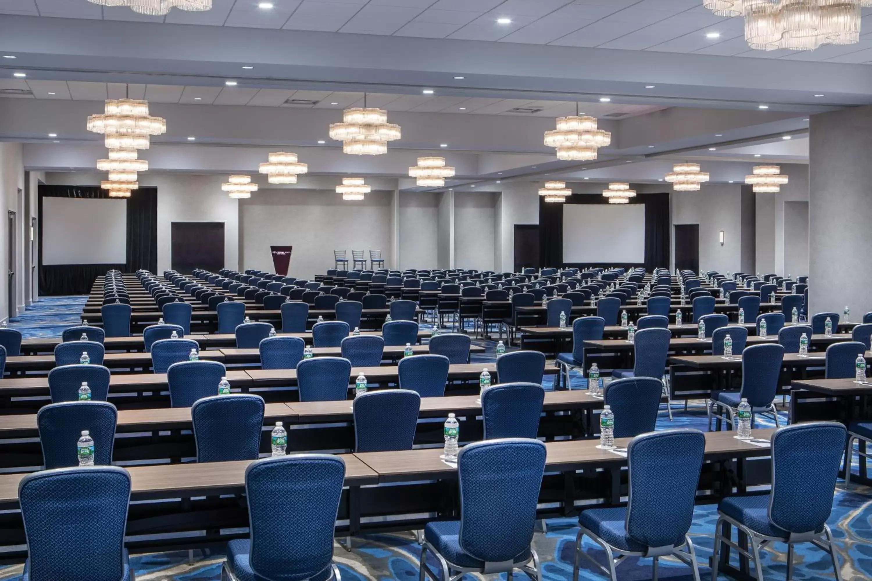 Meeting/conference room in Crowne Plaza Boston - Woburn, an IHG Hotel