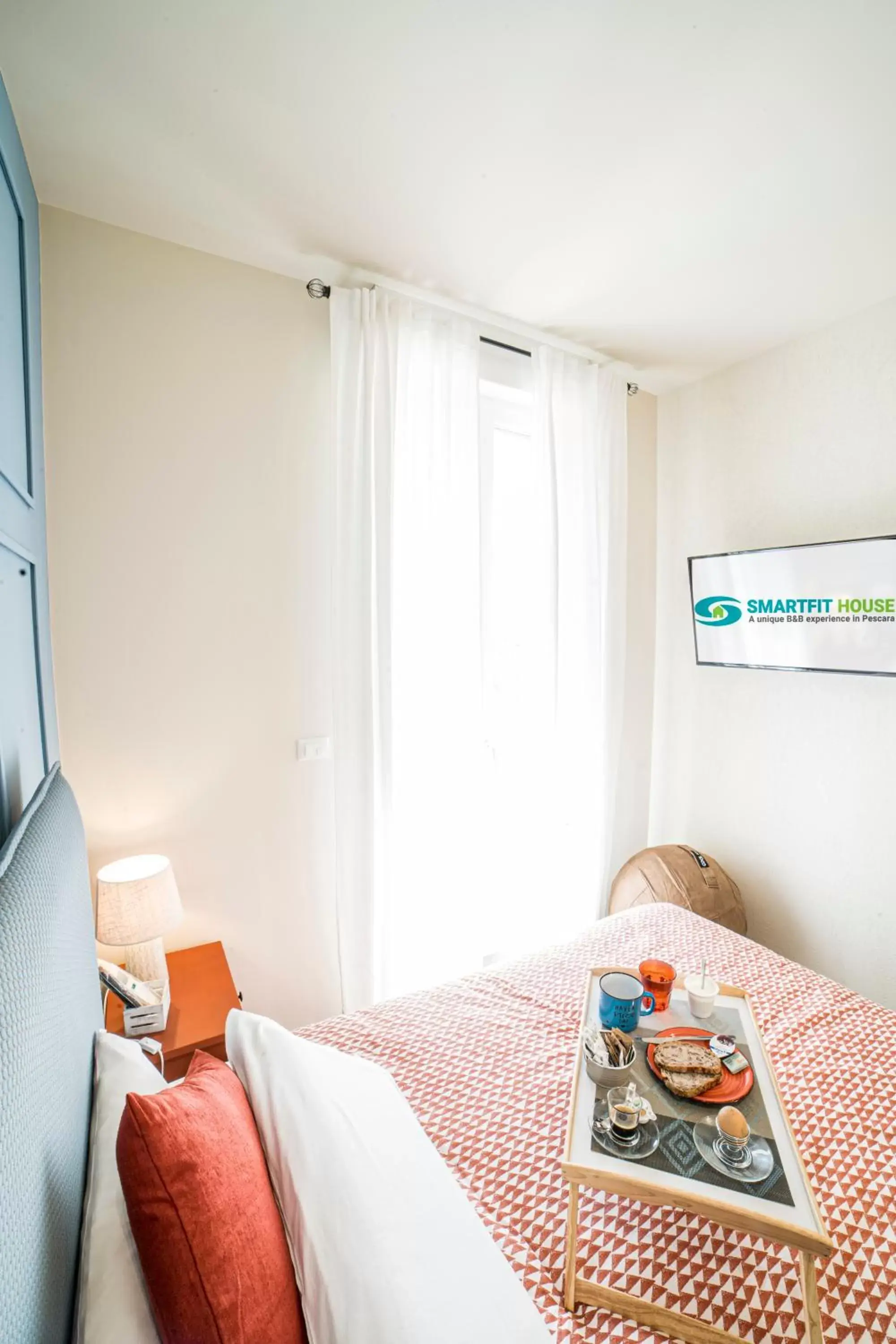 Superior Single Room in SMARTFIT HOUSE a unique B&B experience in Pescara Superior Single Room in SMARTFIT HOUSE a unique B&B experience in Pescara