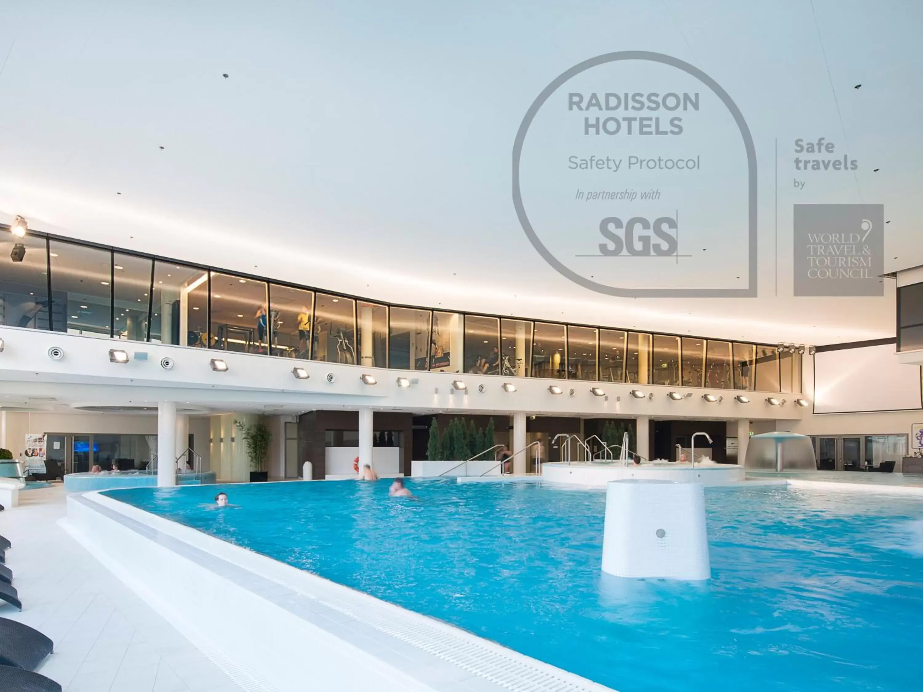 Spa and wellness centre/facilities, Swimming Pool in Park Inn by Radisson Meriton Conference & Spa Hotel Tallinn