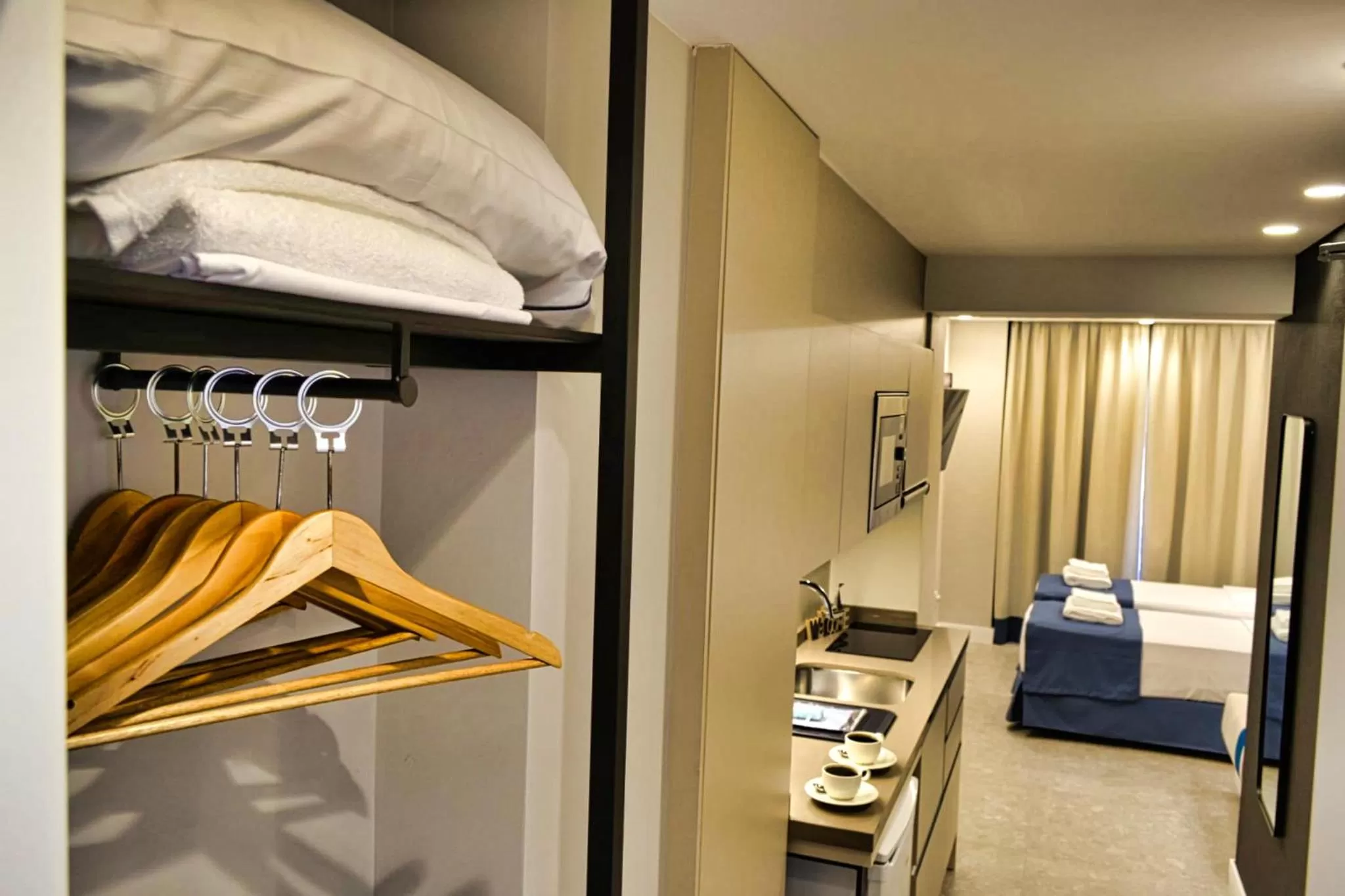 Other, Bed in Posidonia Aparthotel