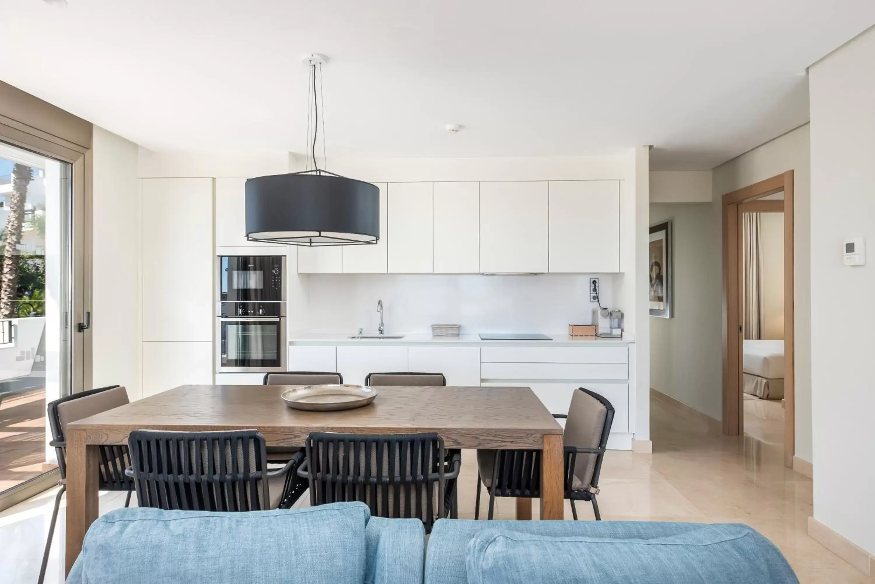 Kitchen or kitchenette, Dining Area in Las Terrazas de Abama Suites