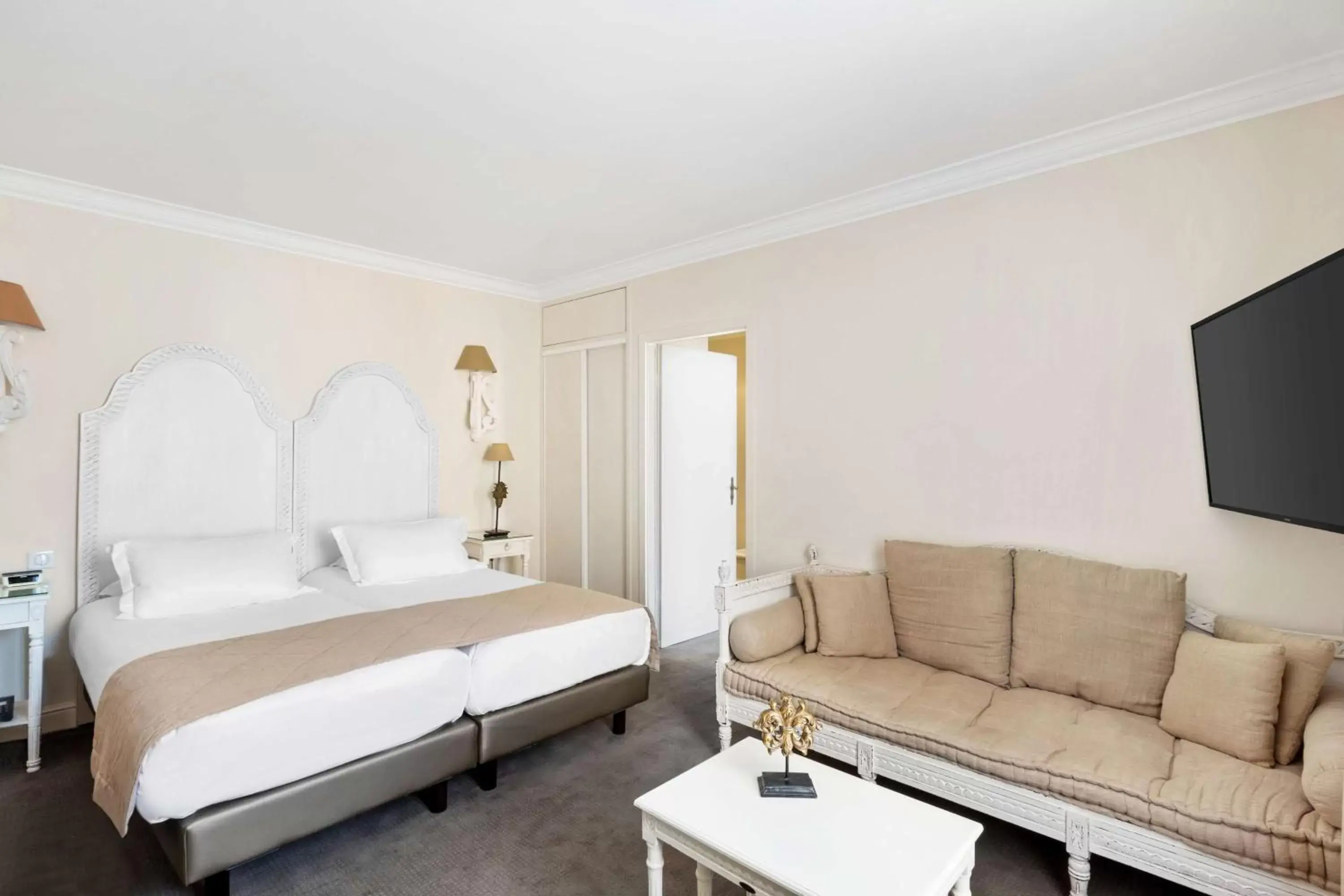 TV and multimedia, Bed in Best Western Plus Hotel Villa D'est TV and multimedia, Bed in Best Western Plus Hotel Villa D'est