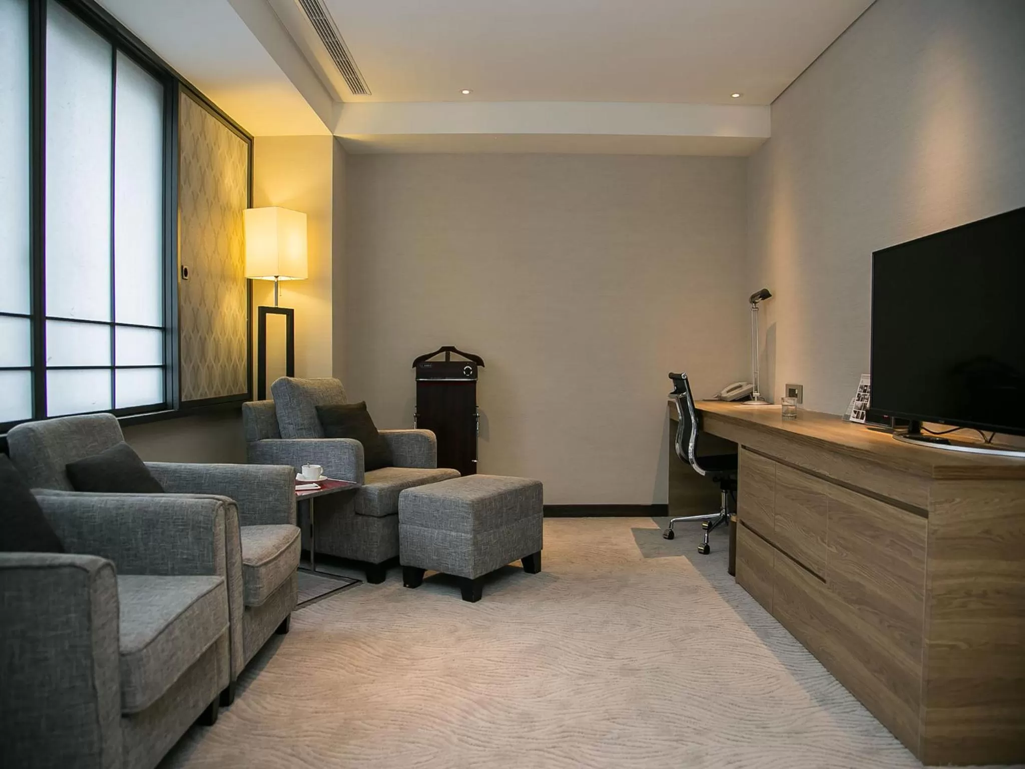 Decorative detail in Royal Inn Taipei Nanxi - MRT Zhongshan Station