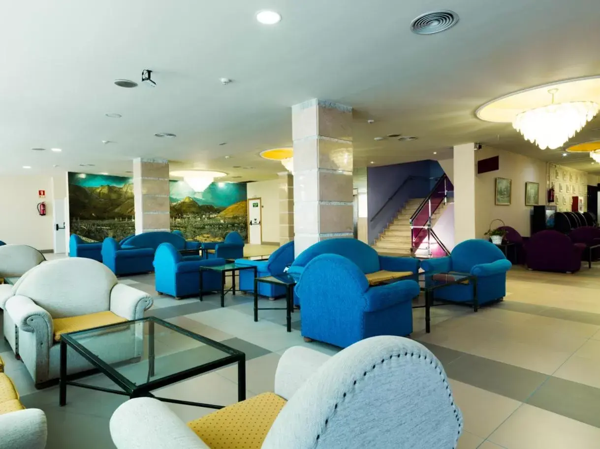 Lobby/Reception in Hotel Monarque Fuengirola Park