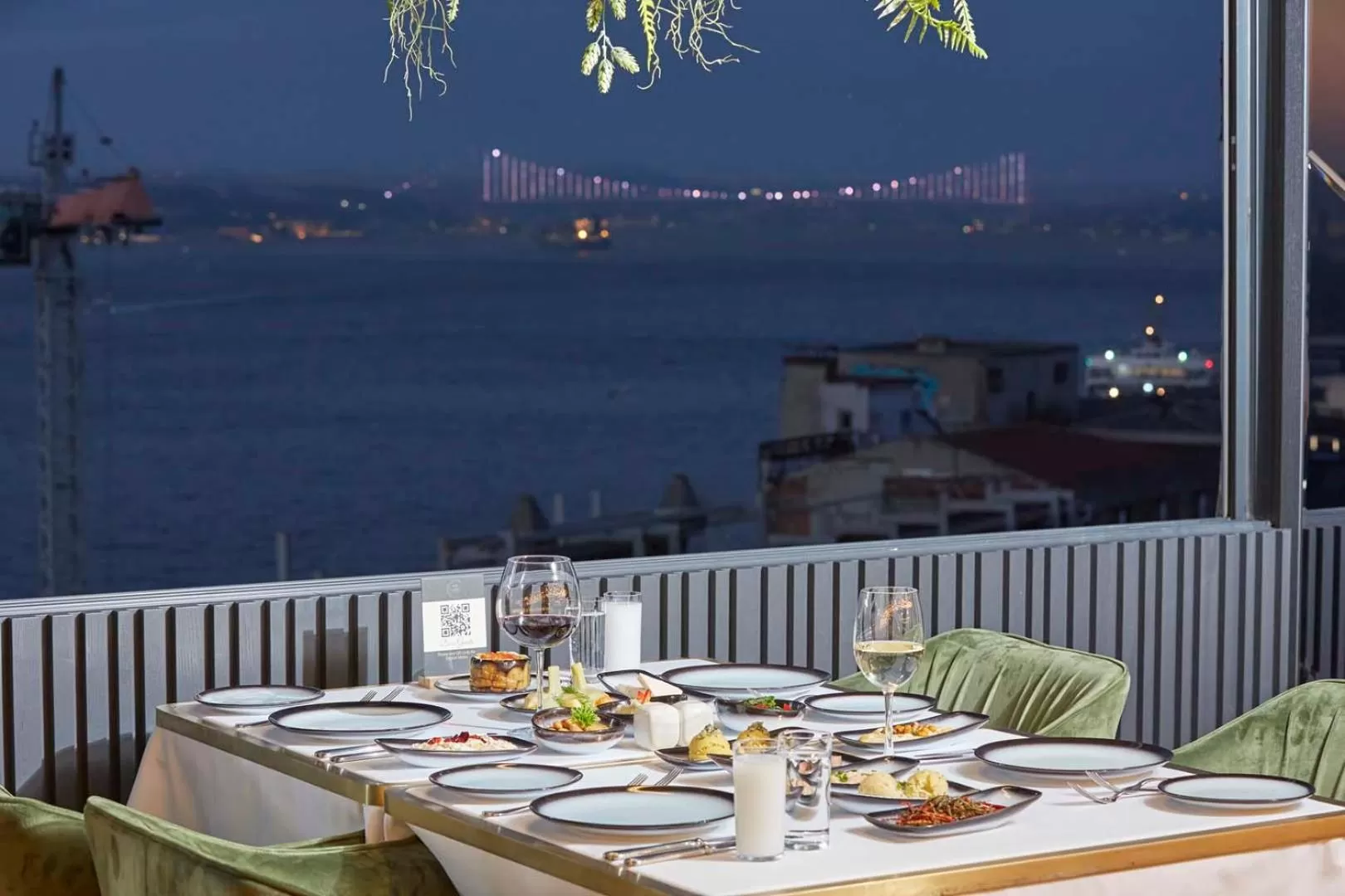 Restaurant/places to eat in Legacy Ottoman Hotel Istanbul Old City