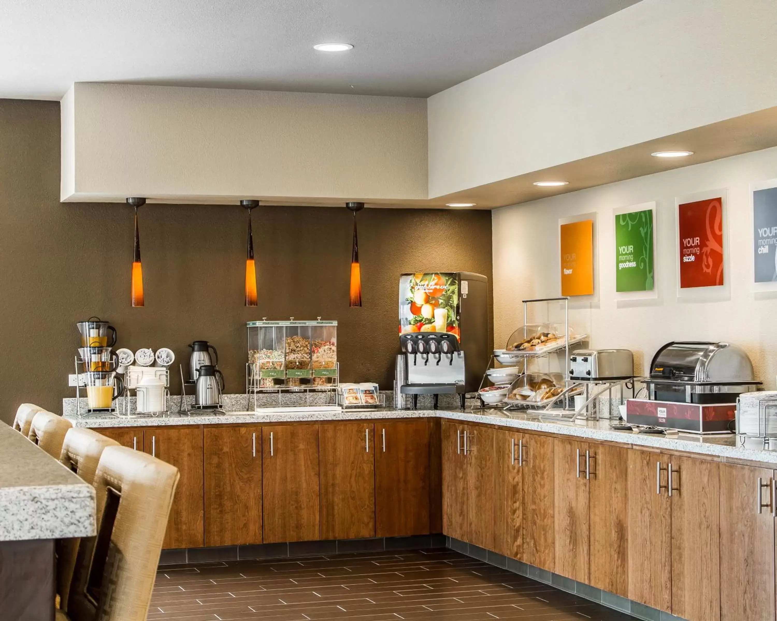 Dining area, Restaurant/Places to Eat in Comfort Suites Woodland - Sacramento Airport