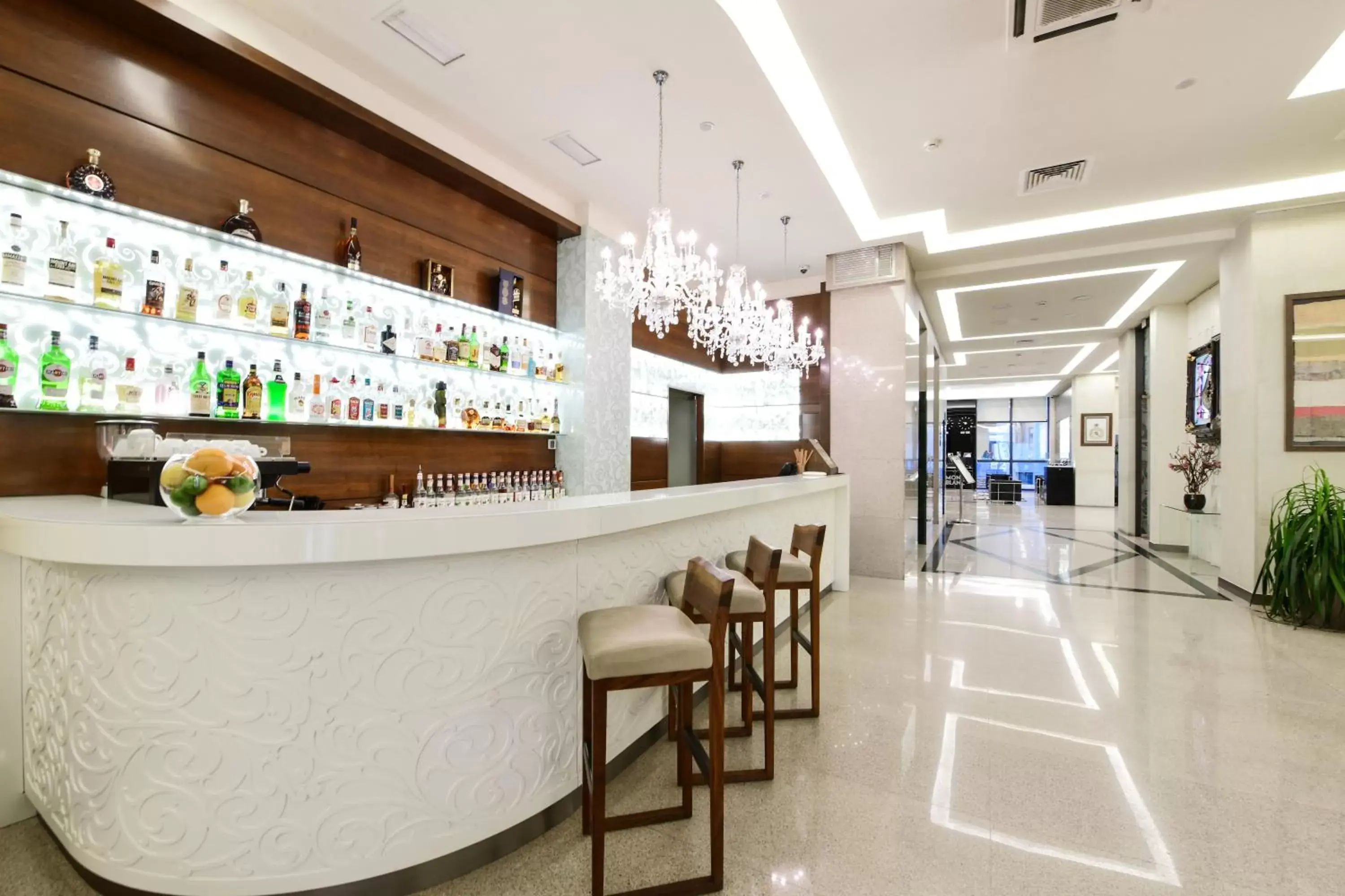 Lounge or bar in Opera Suite Hotel Lounge or bar in Opera Suite Hotel