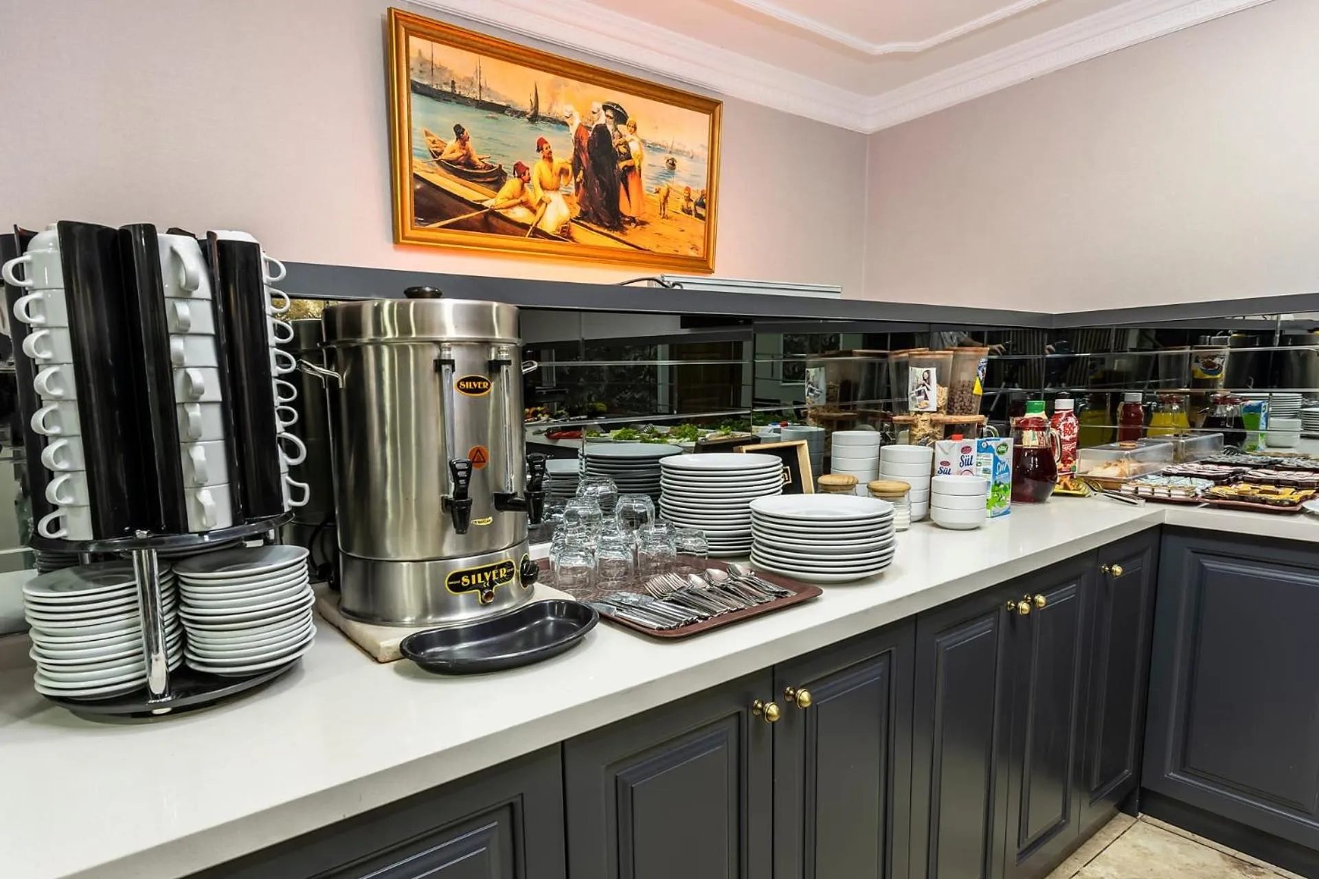 Breakfast in Kadirga Antik Hotel - Sultanahmet