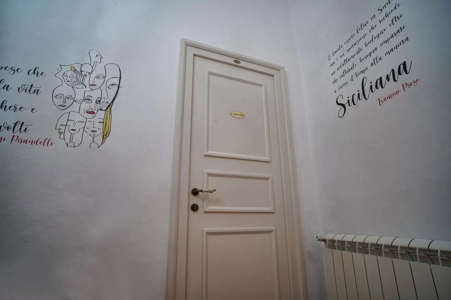 Logo/Certificate/Sign/Award in B&B Al Centro