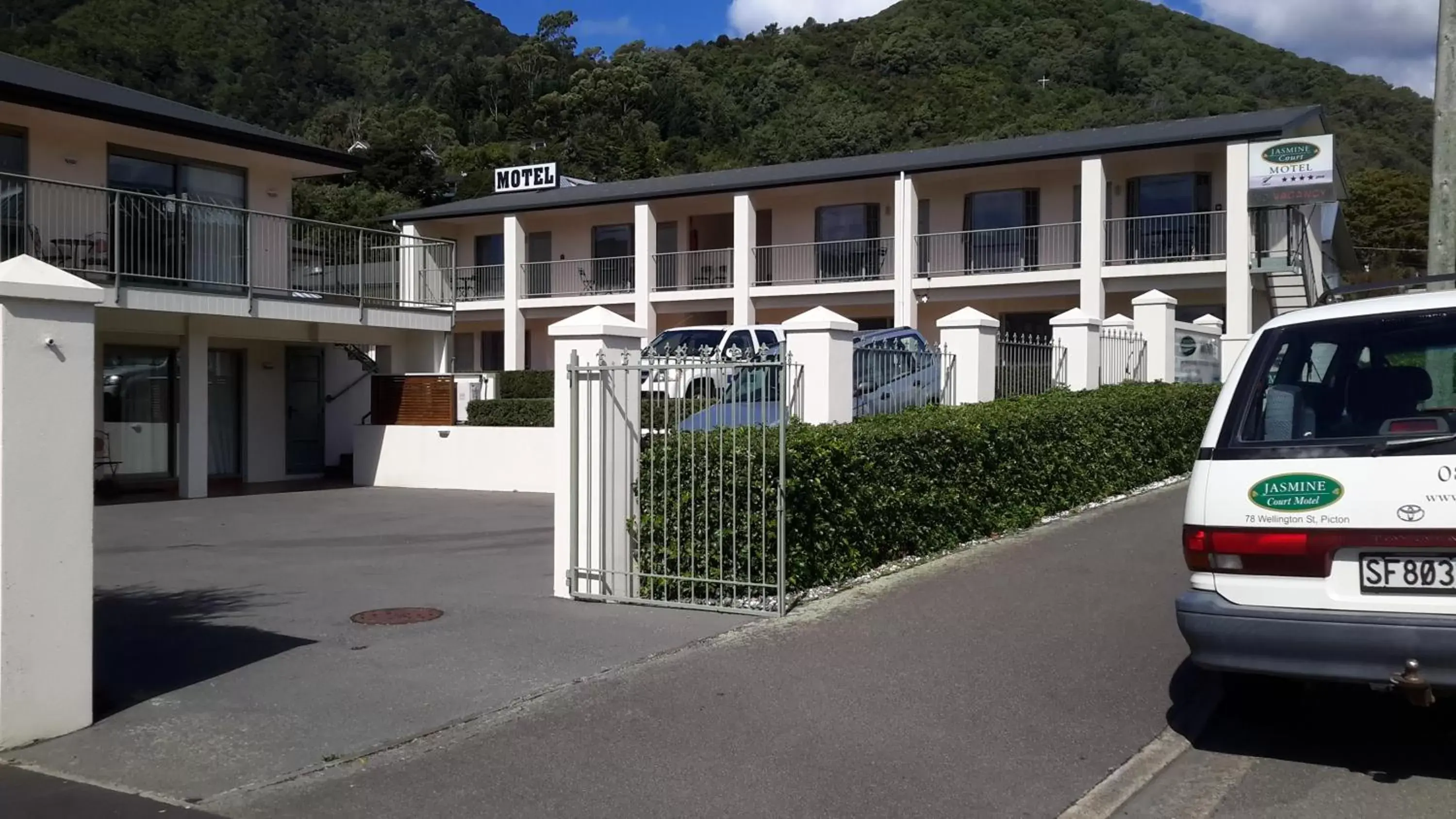 Property Building in Jasmine Court Motel