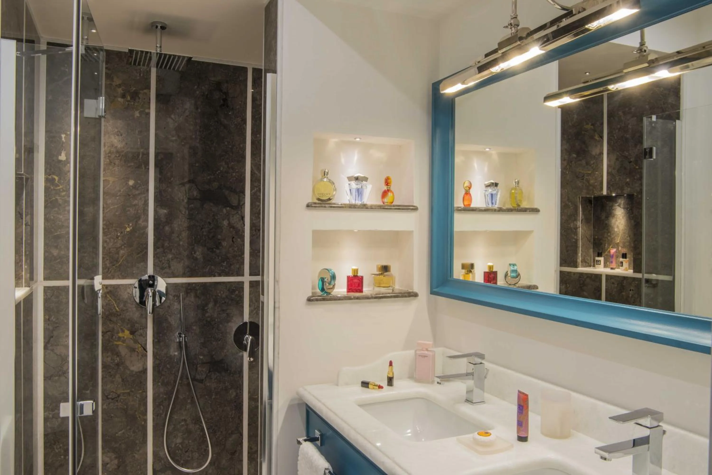 Shower in Hotel Villa Ducale