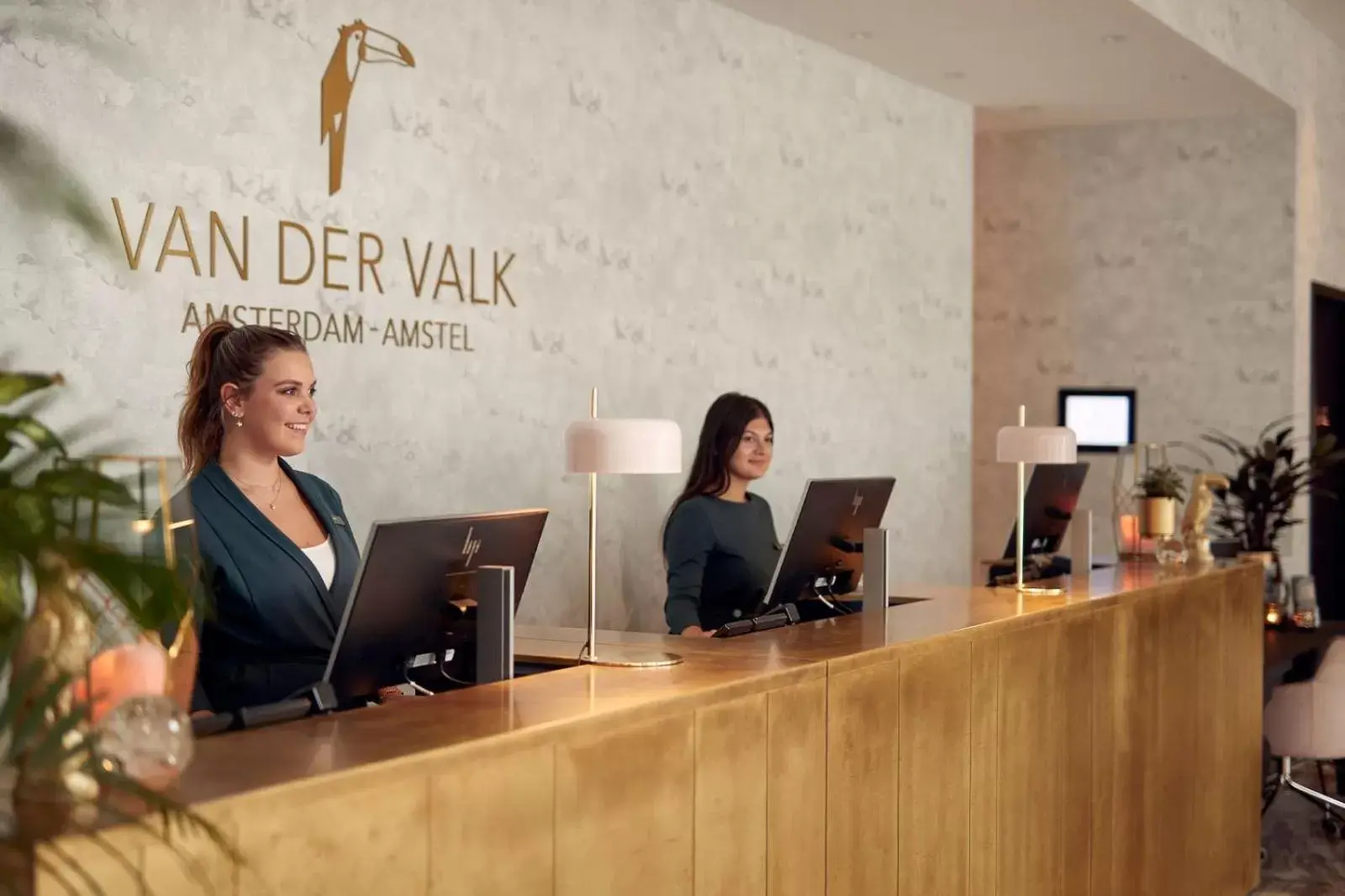 Staff, Lobby/Reception in Van der Valk Hotel Amsterdam - Amstel