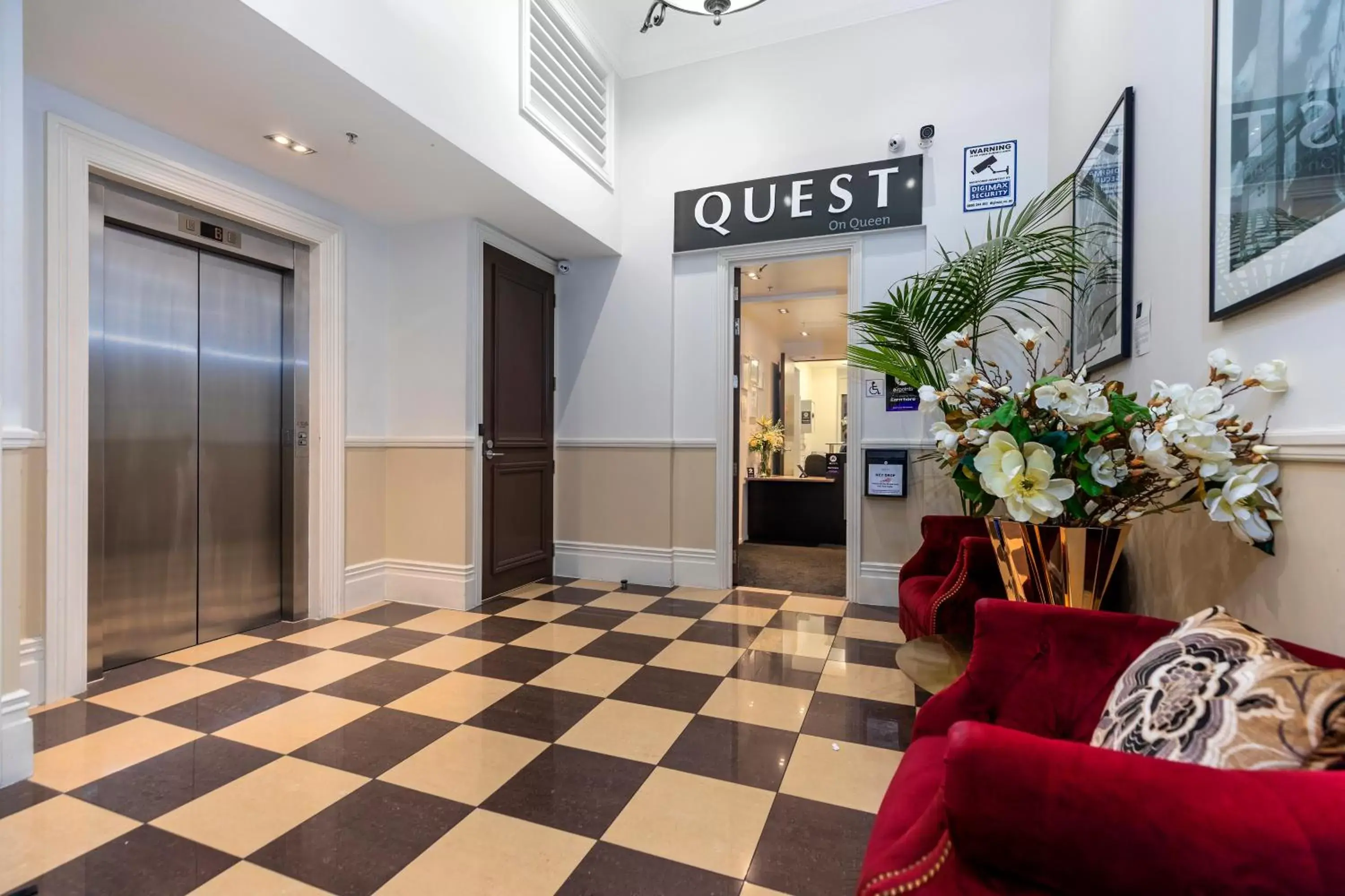 Lobby or reception, Lobby/Reception in Quest on Queen Serviced Apartments
