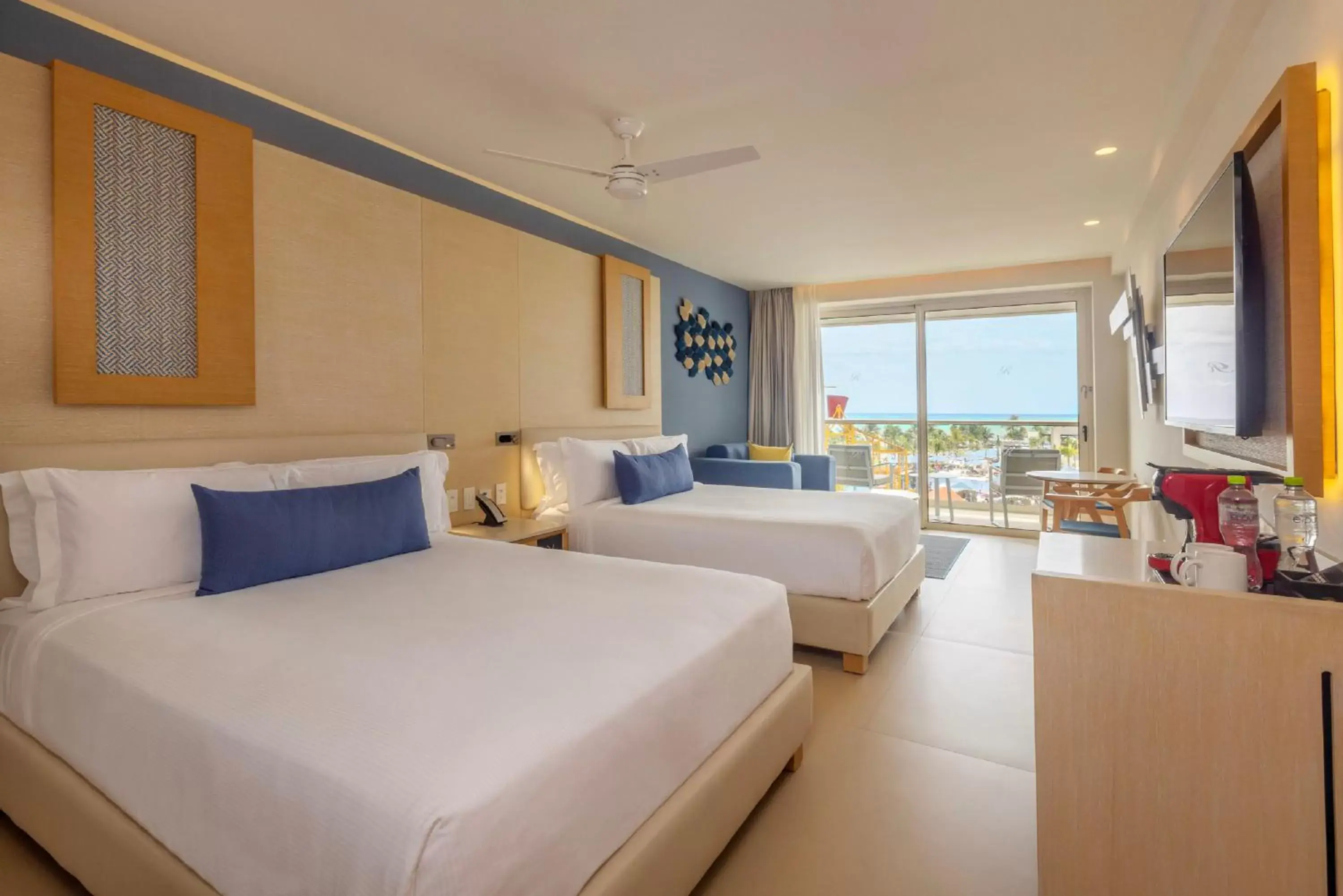 Bedroom in Royalton Splash Riviera Cancun, An Autograph Collection All-Inclusive Resort