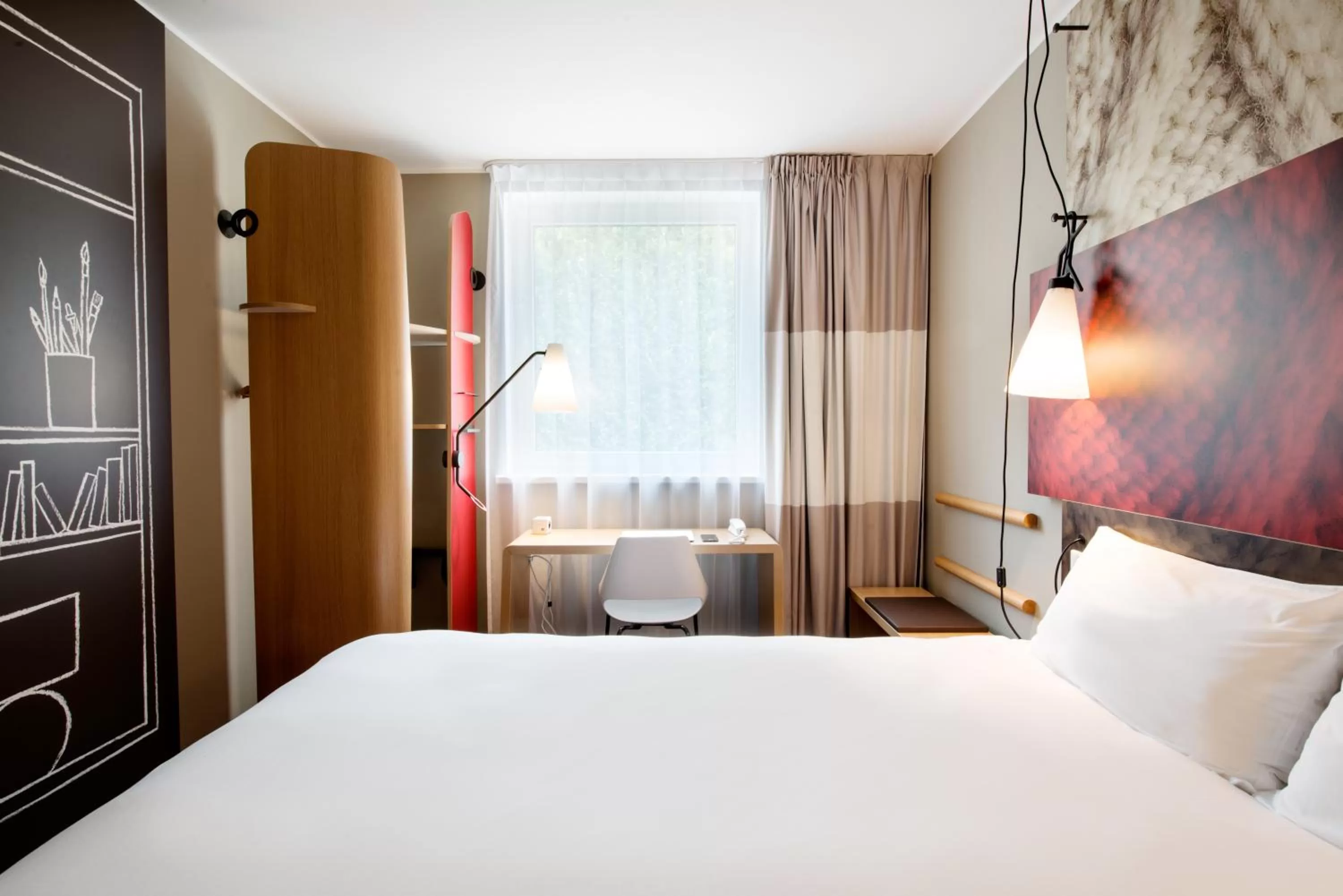 Bedroom, Bed in ibis Vilnius Centre