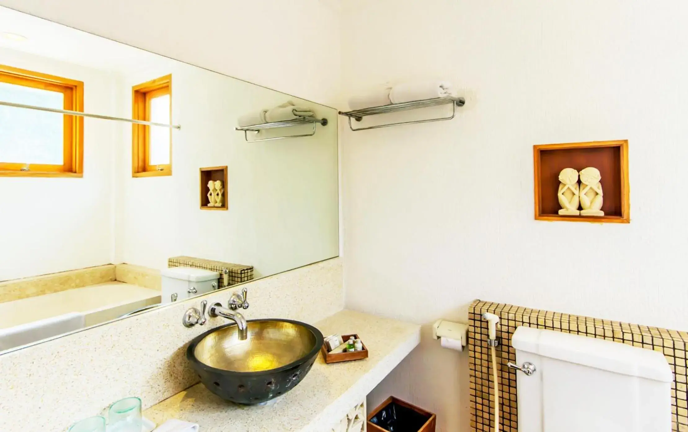 Bathroom in Villa Damar