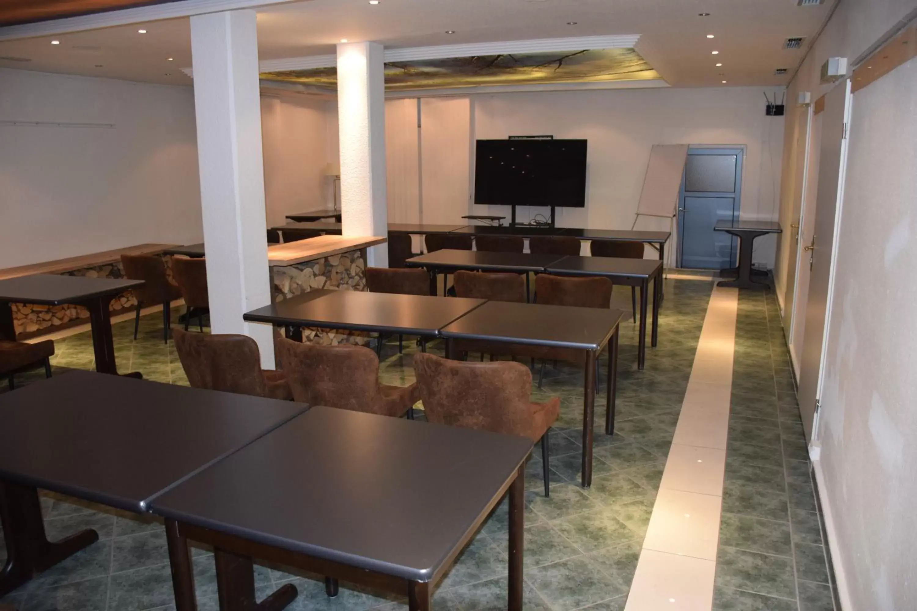 Business facilities, Table Tennis in Residenz Hotel Leipzig