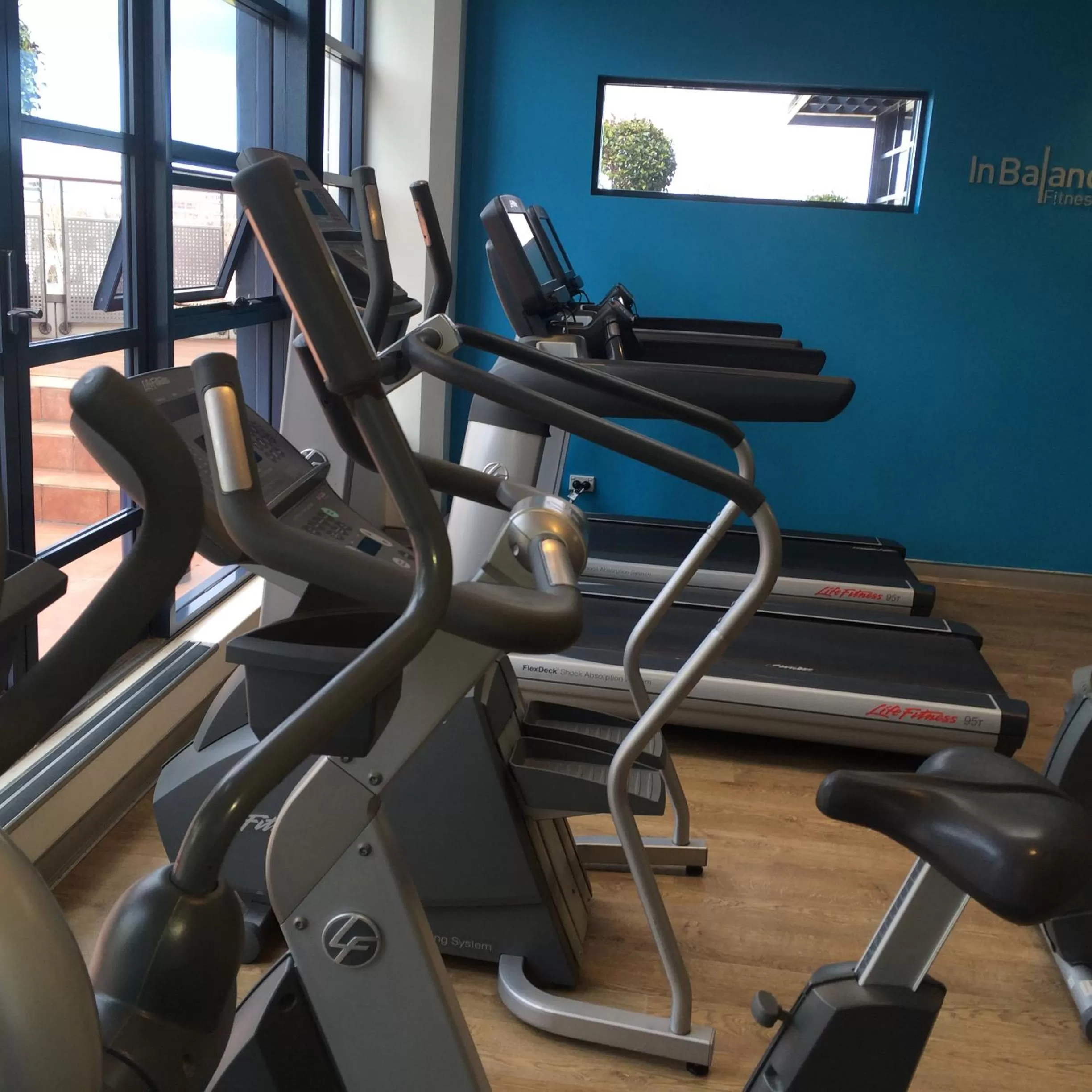 Fitness centre/facilities in Novotel Canberra