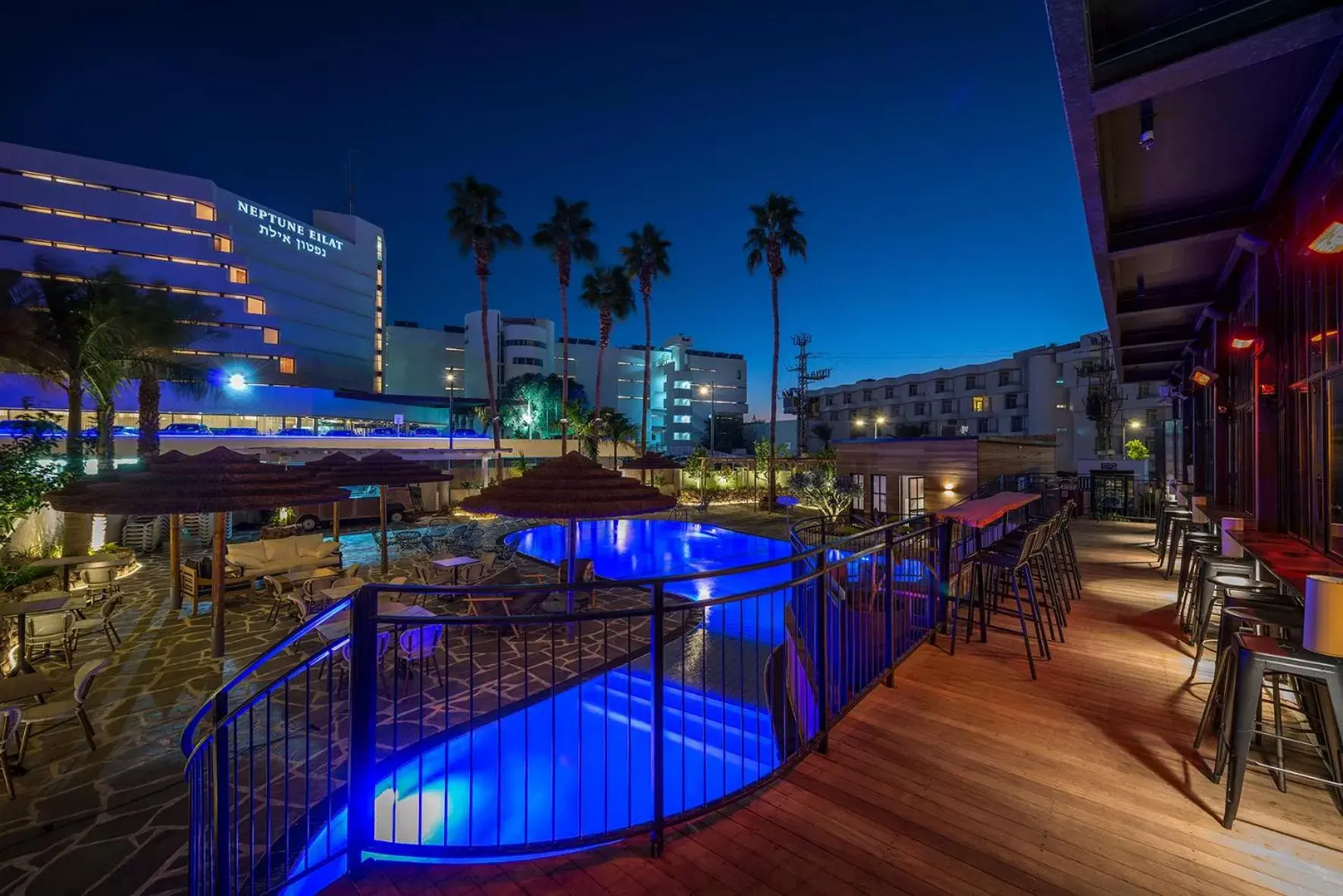Swimming pool in Play Eilat Hotel Swimming pool in Play Eilat Hotel