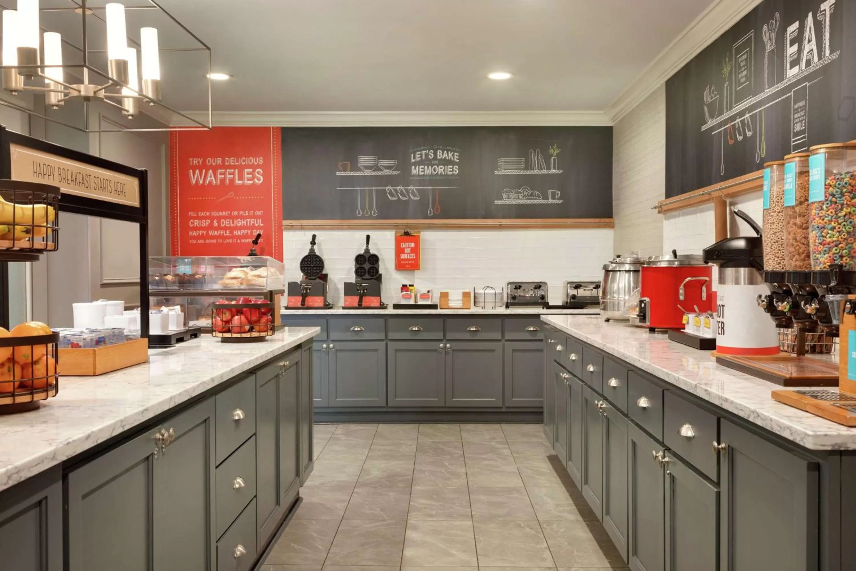 Breakfast in Hampton Inn & Suites Montgomery-EastChase