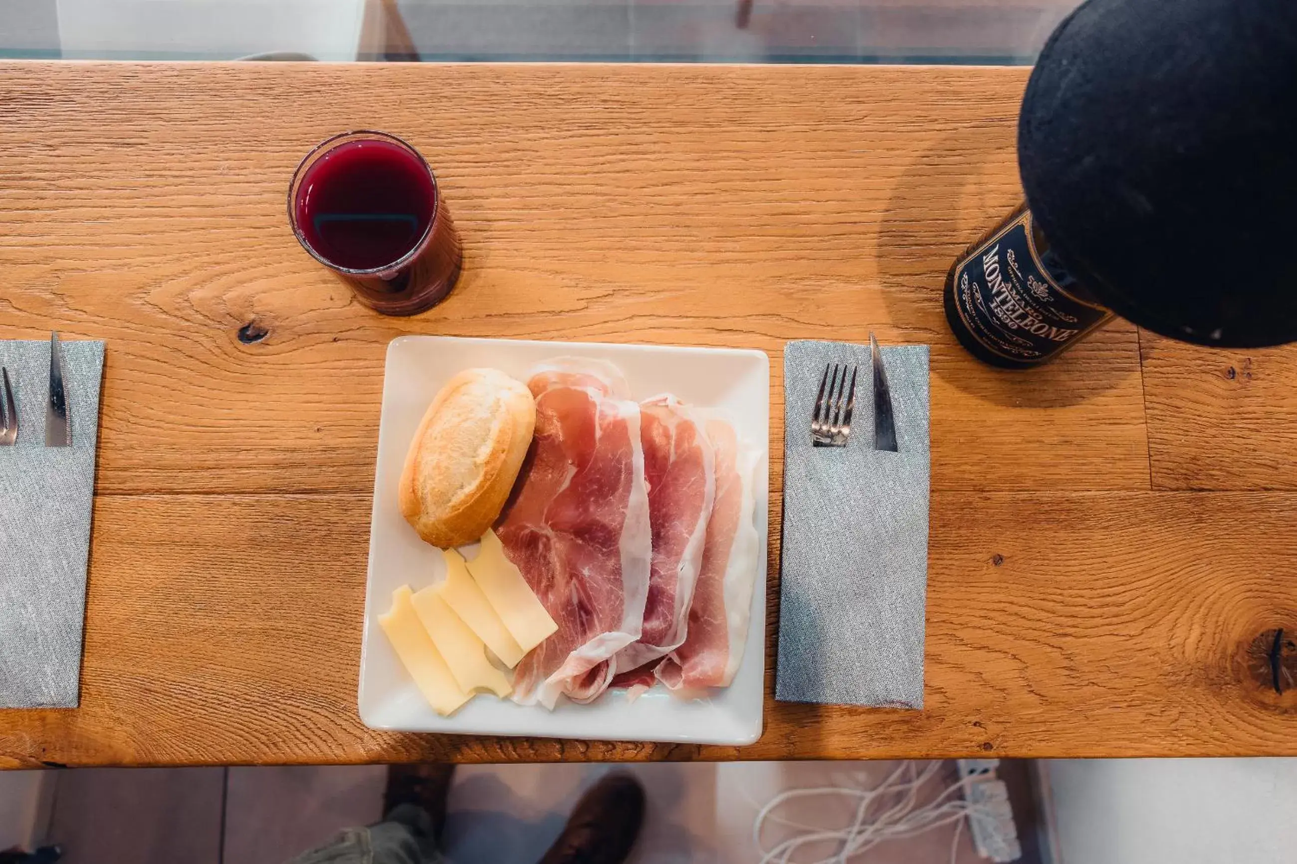 Food and drinks in Albergo Centrale Food and drinks in Albergo Centrale