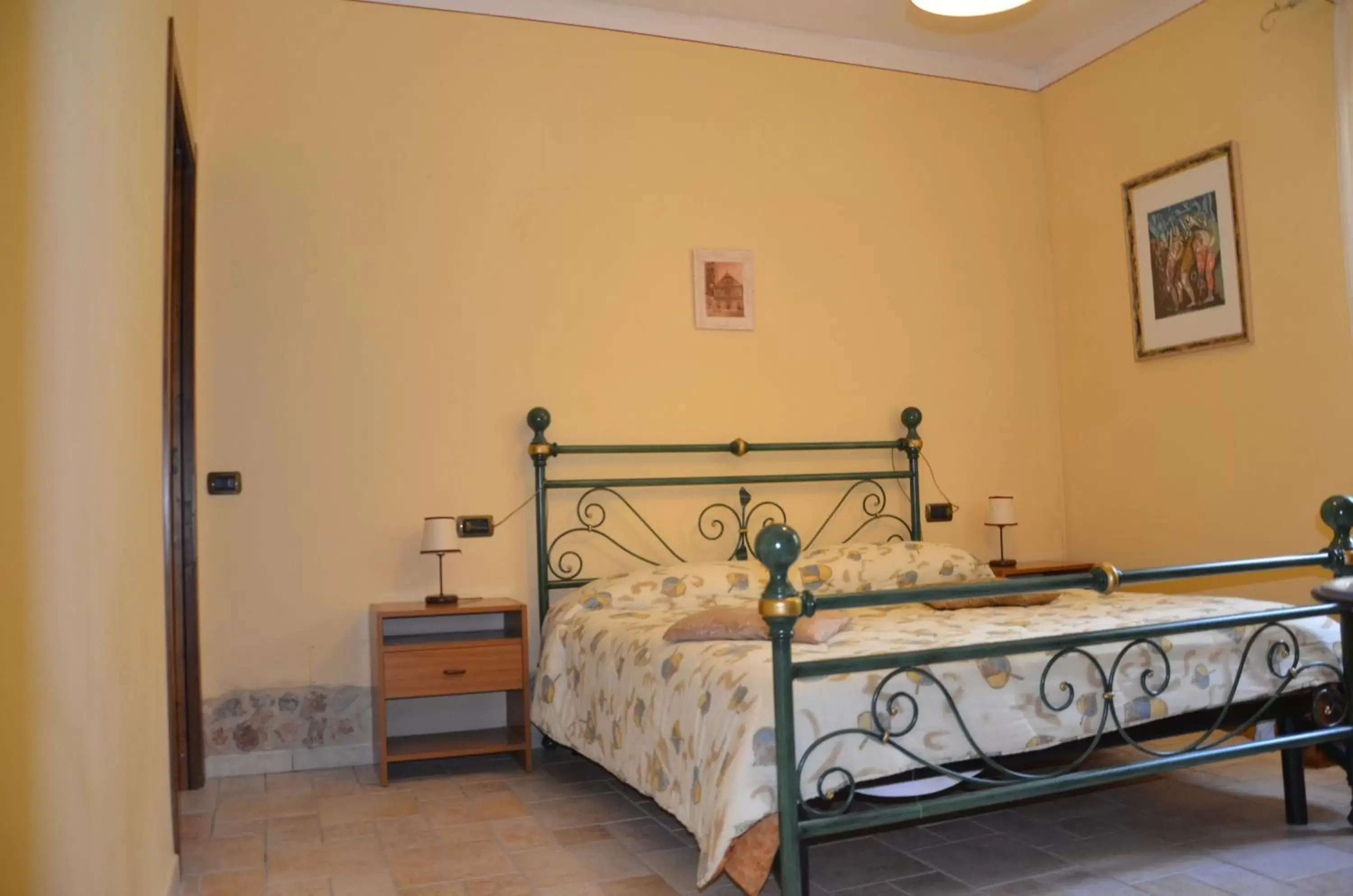 Photo of the whole room, Bed in B&B La Terrazza Del Subasio