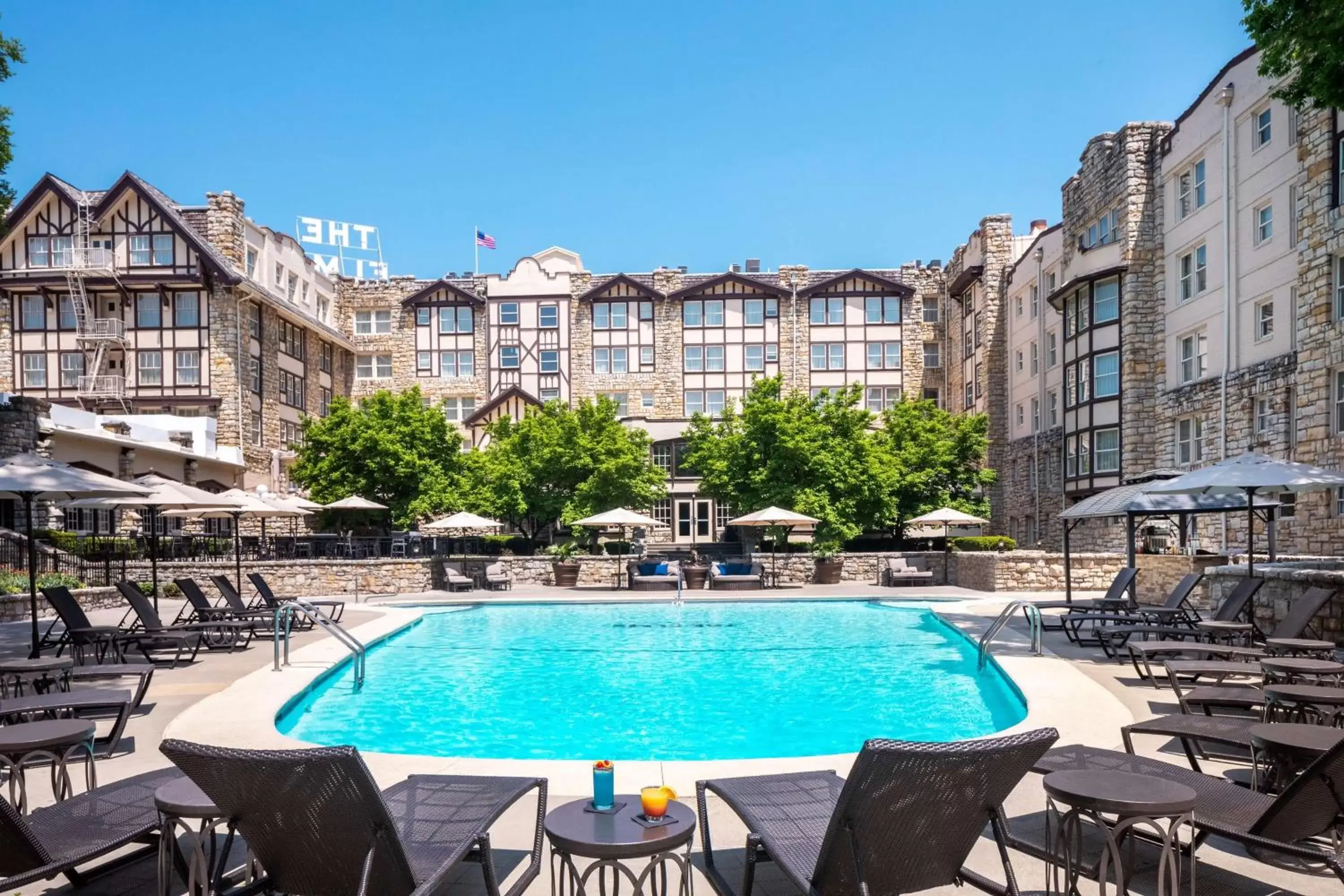 Pool view, Swimming Pool in The Elms Hotel & Spa, a Destination by Hyatt Hotel