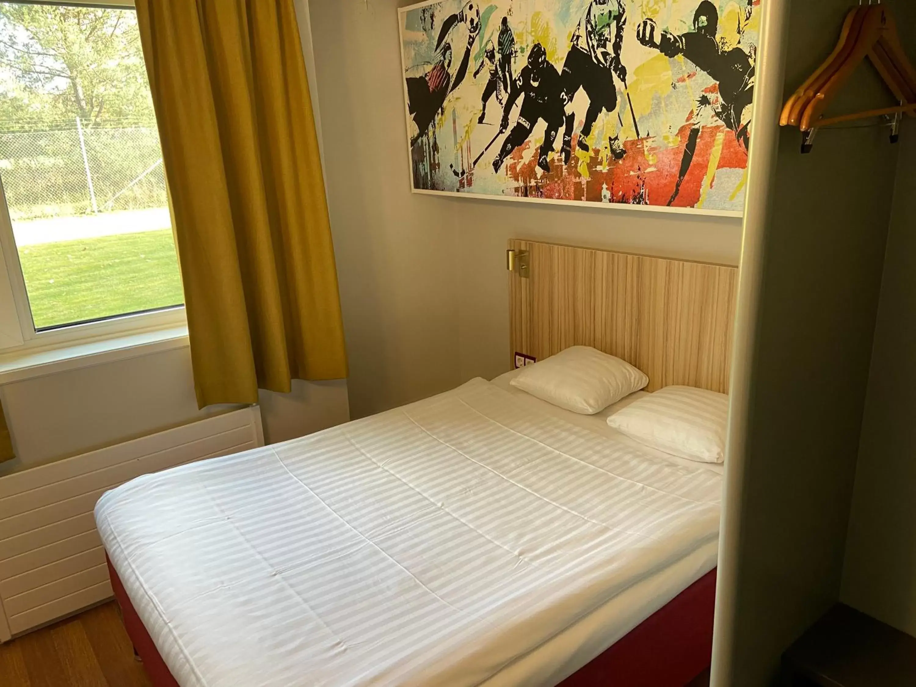 Bedroom, Bed in Good Morning Västerås