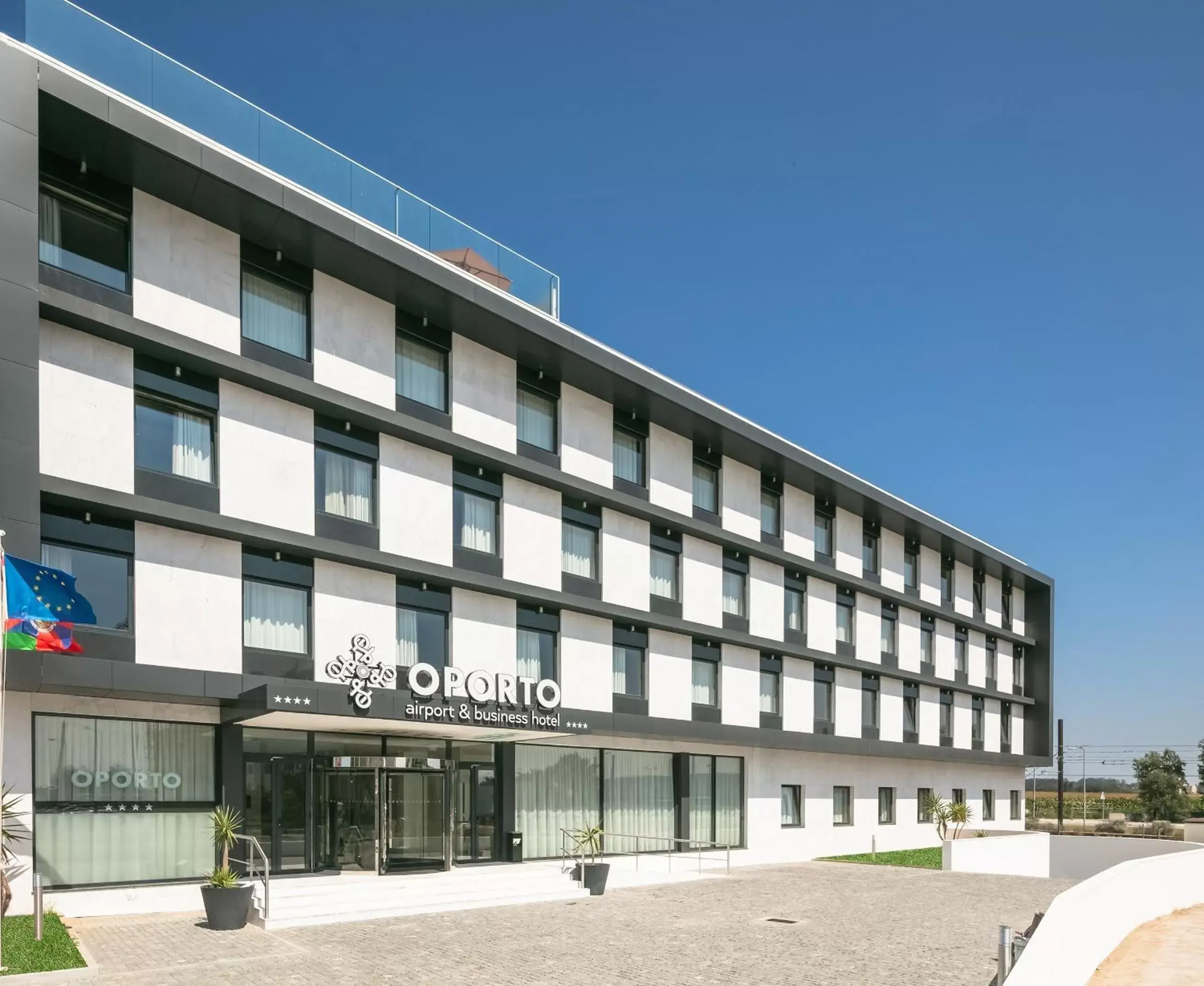 Facade/entrance, Property Building in Oporto Airport & Business Hotel