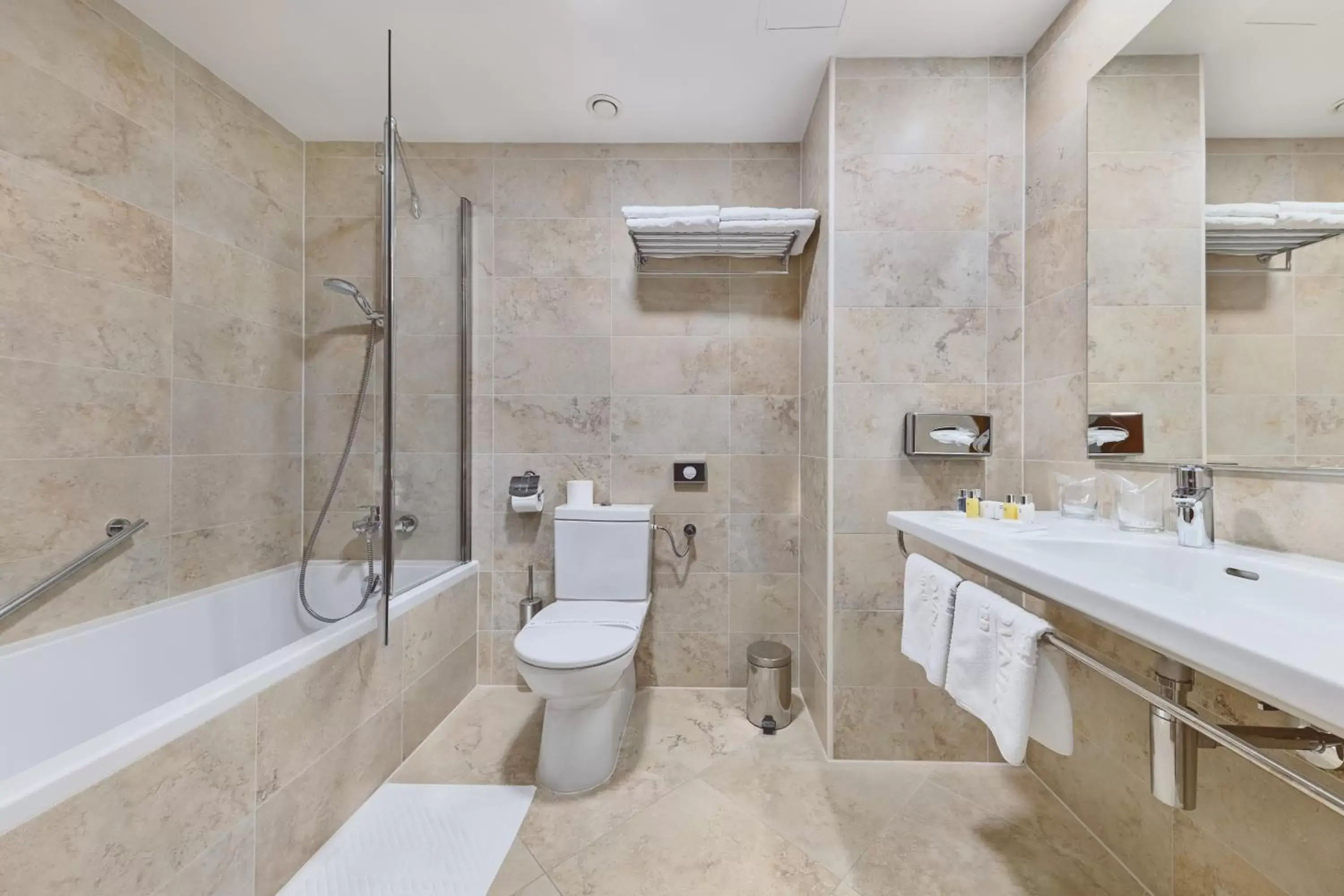 Bathroom in Hotel Dubrovnik