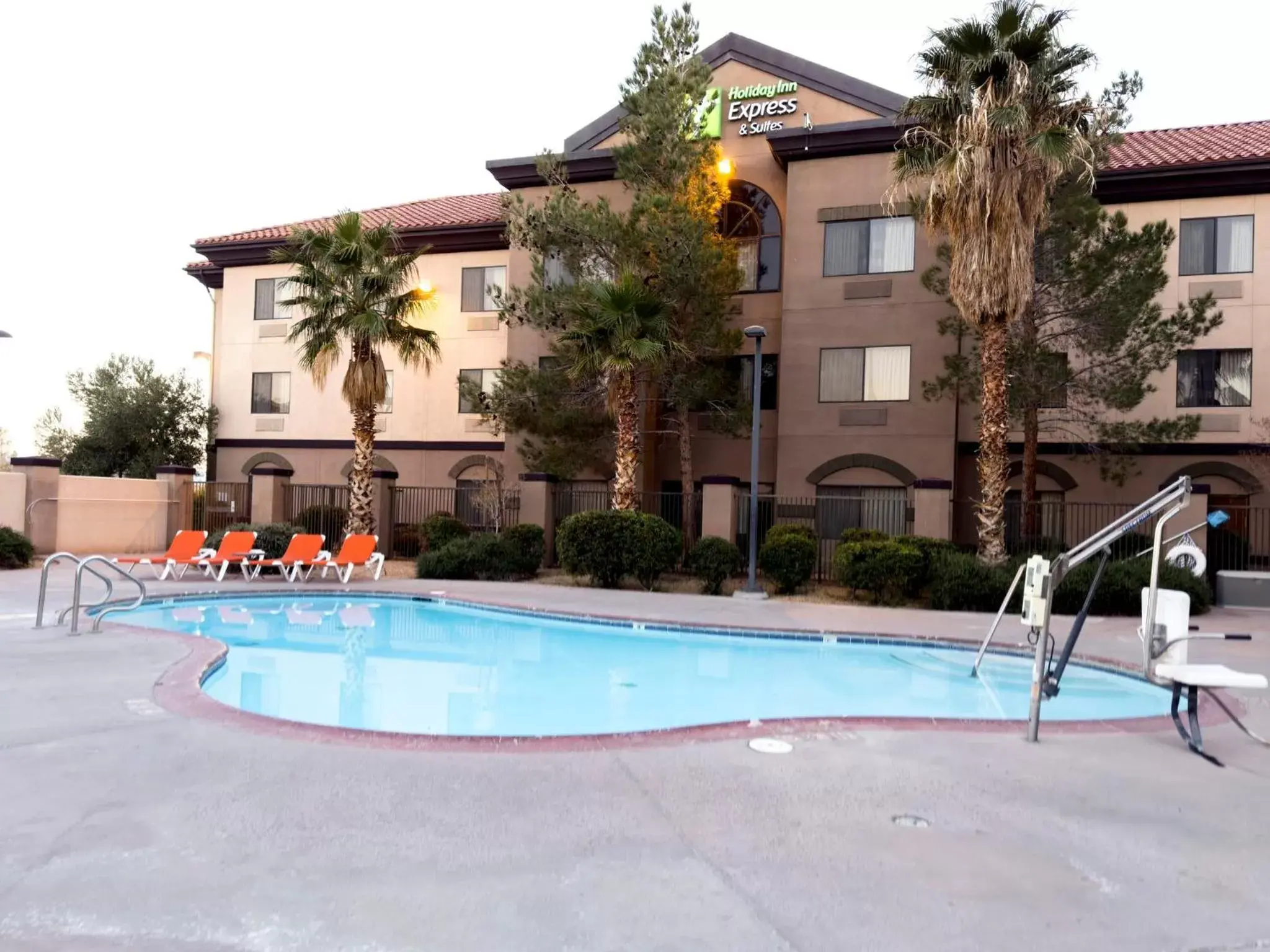 Swimming Pool in Holiday Inn Express Hotel & Suites Barstow, an IHG Hotel