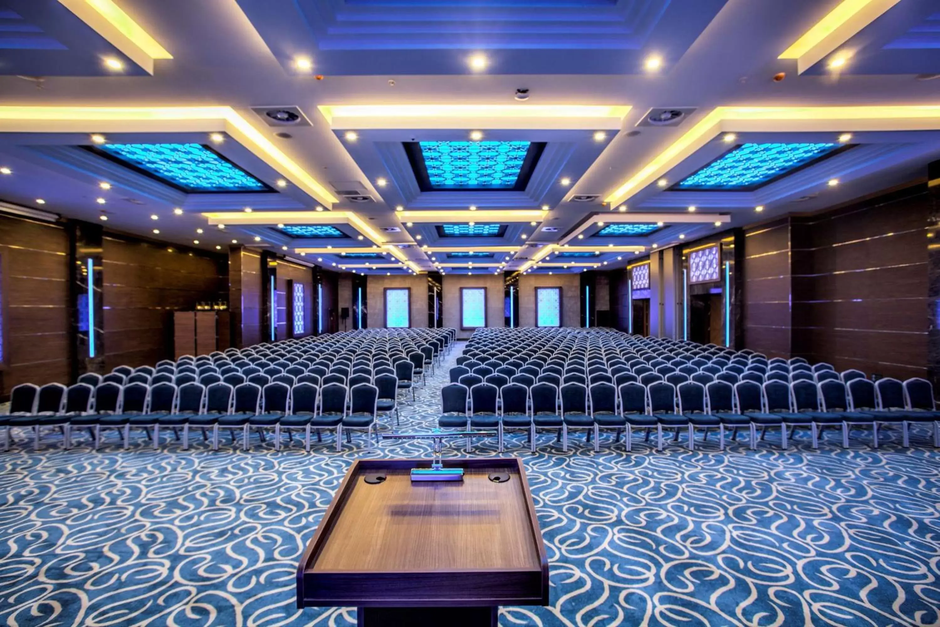 Business facilities in Radisson Blu Hotel, Diyarbakir