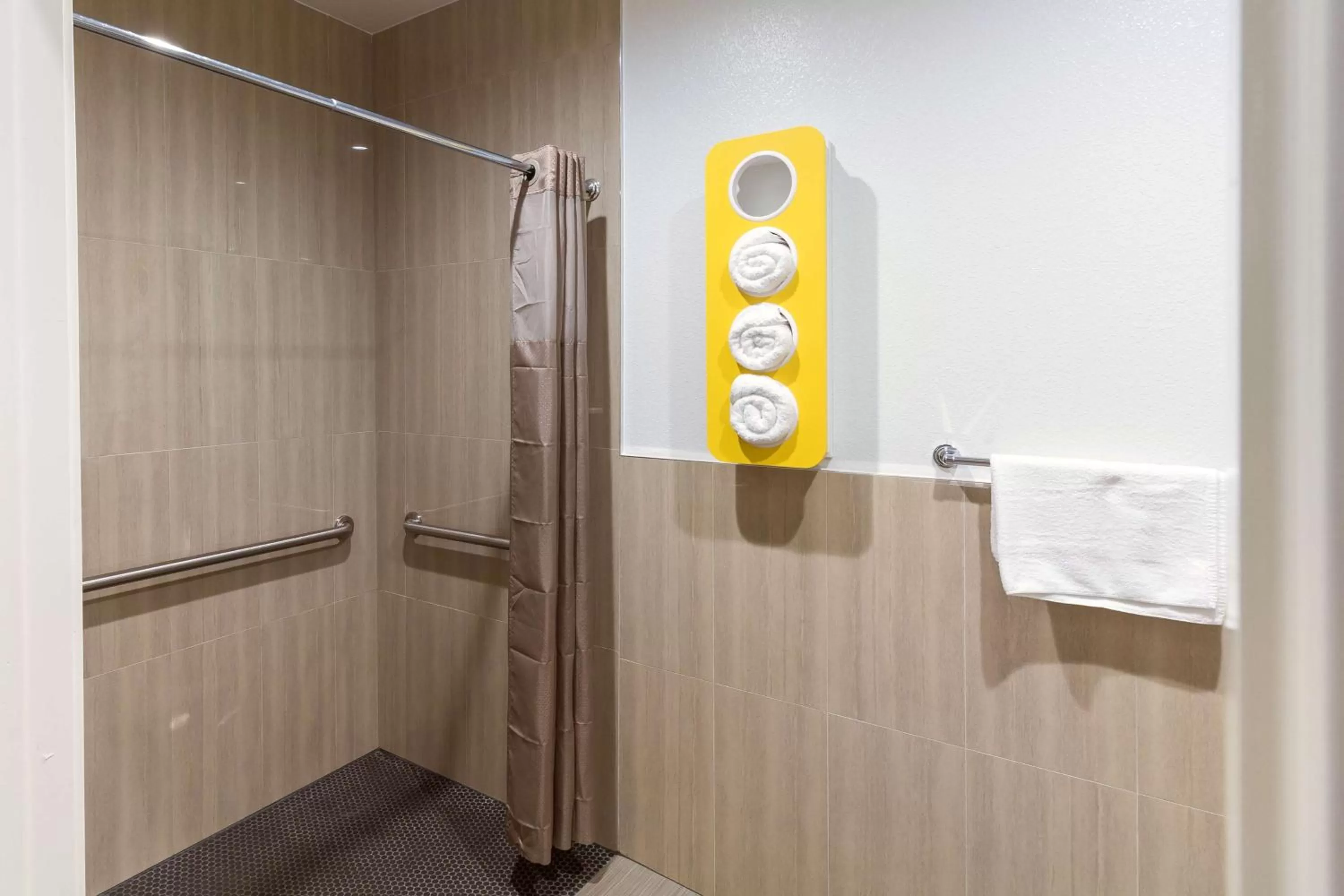 Bathroom in Motel 6-Houston, TX - North