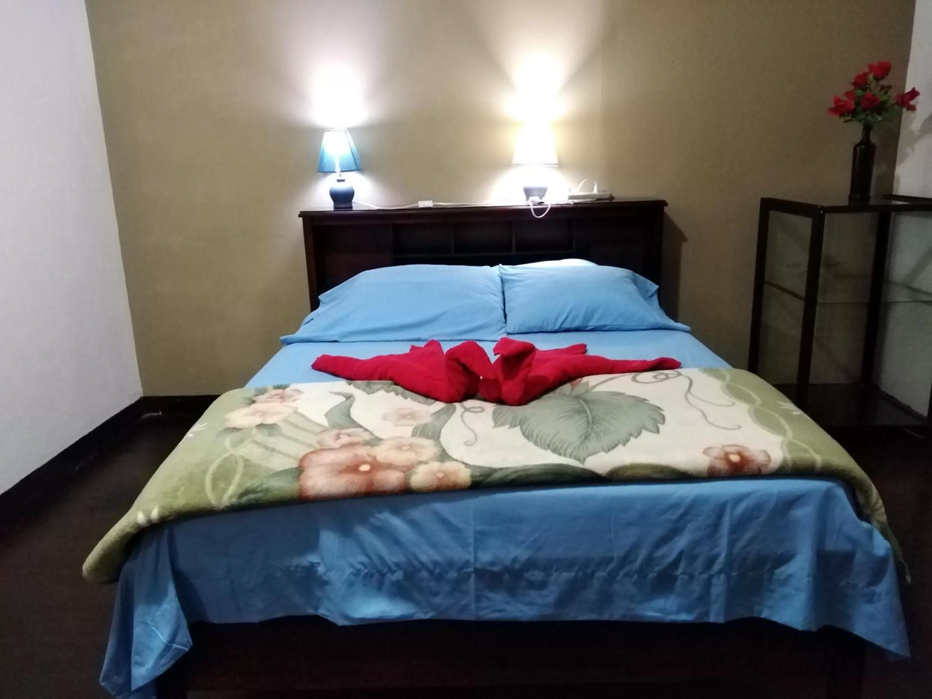 Bed in Hotel Trianon