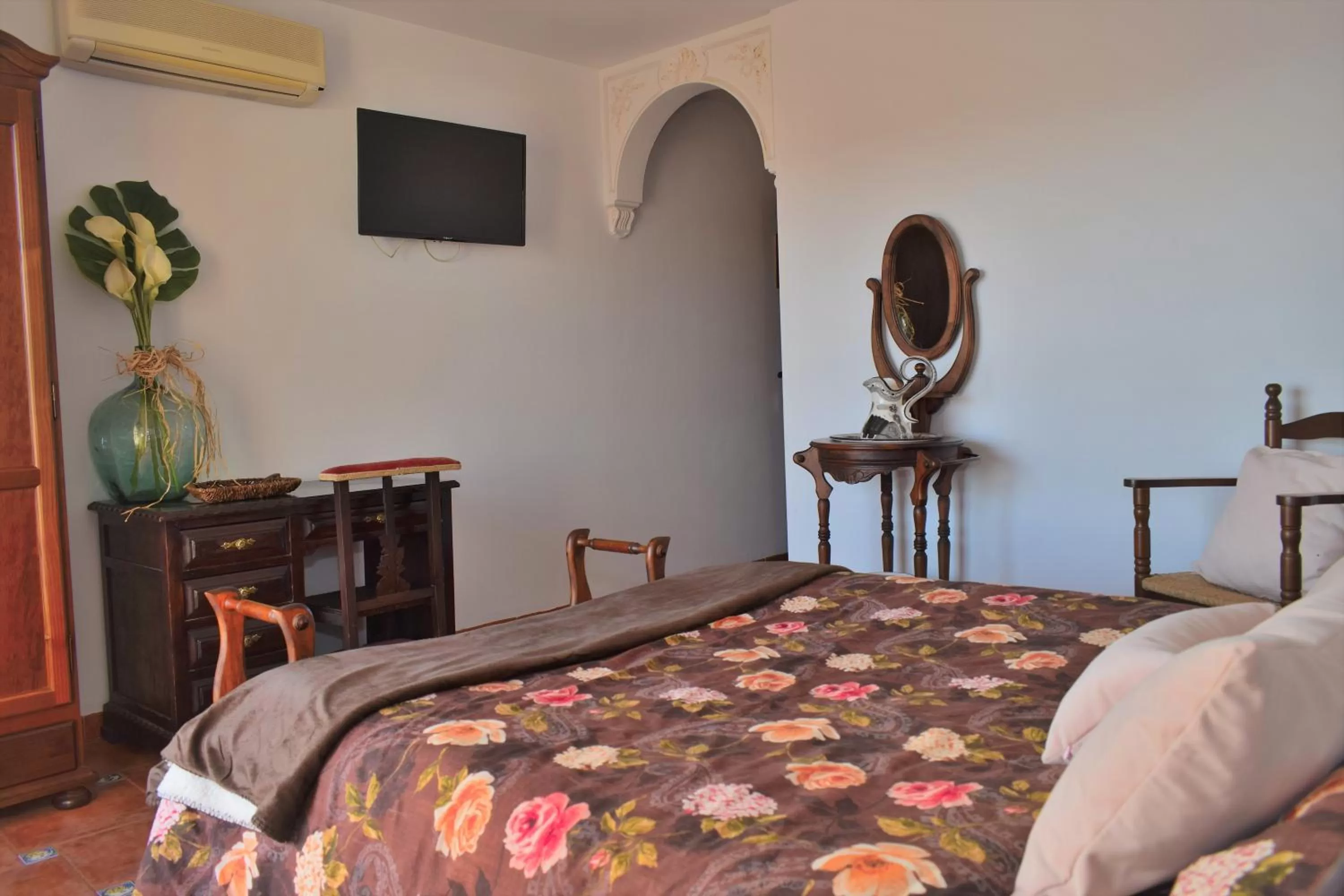 Photo of the whole room, Bed in POSADA EL ARRIERO