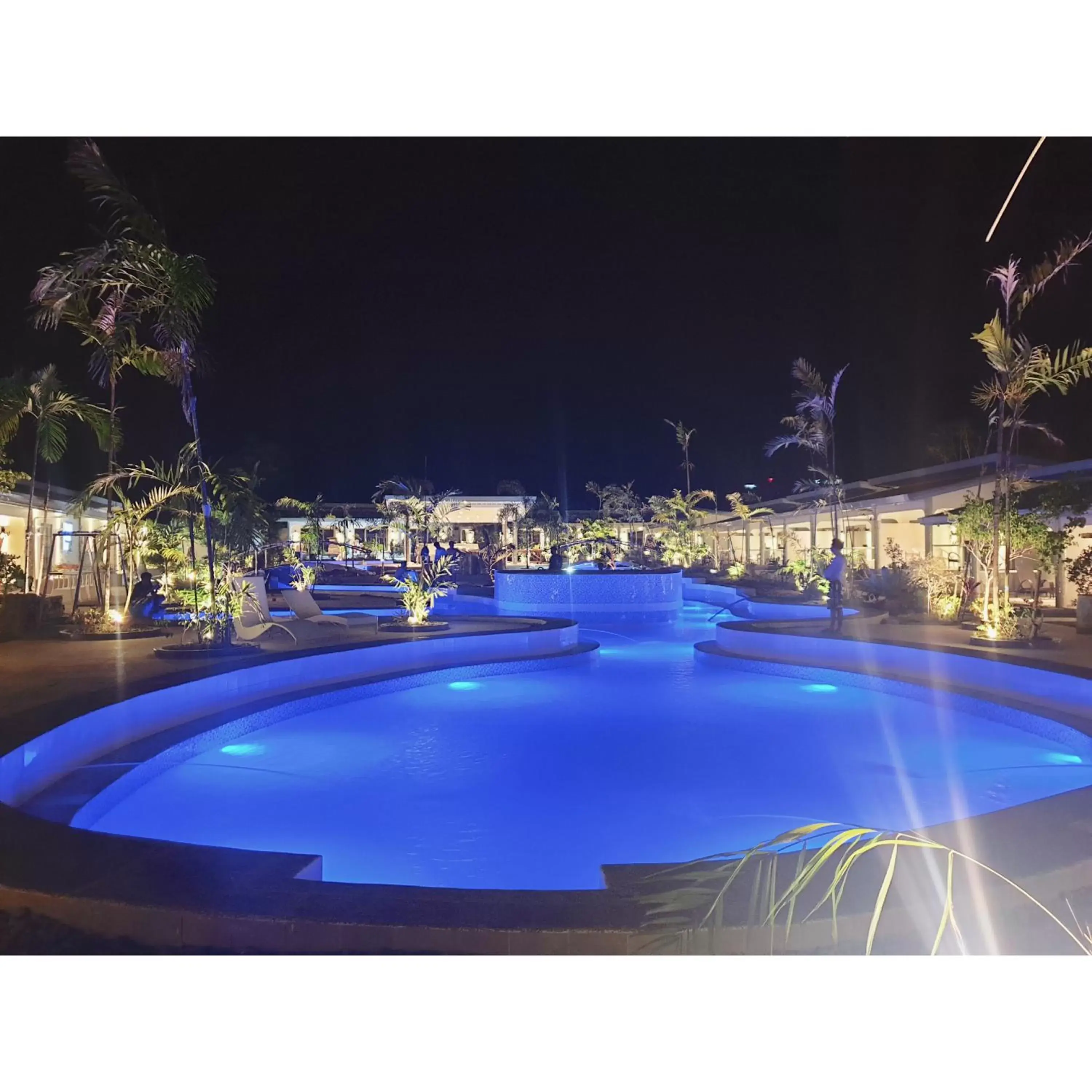 Swimming Pool in Marina Point Bay Resort