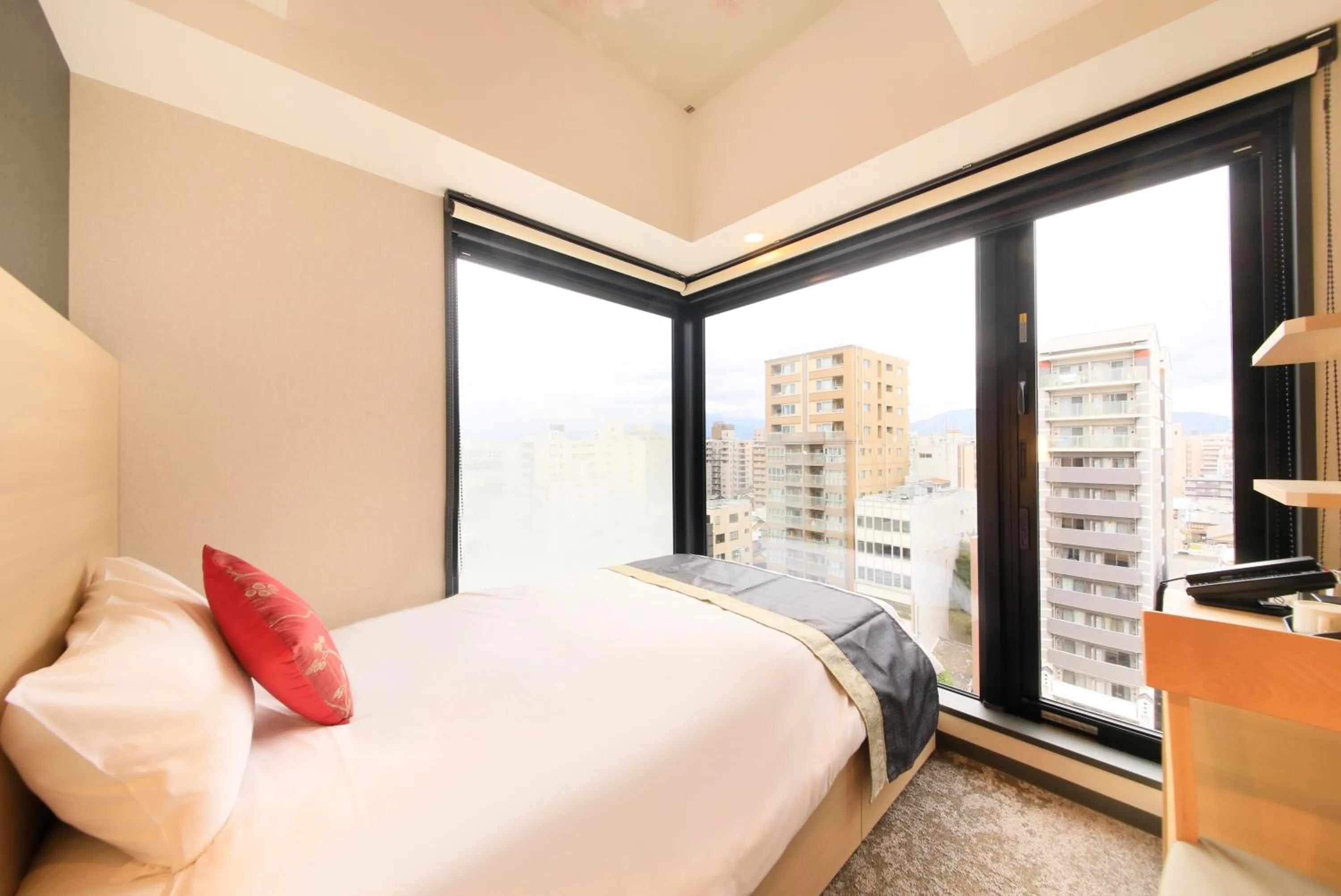 Photo of the whole room, Bed in The Hedistar Hotel Kyoto Nijo Comic & Books