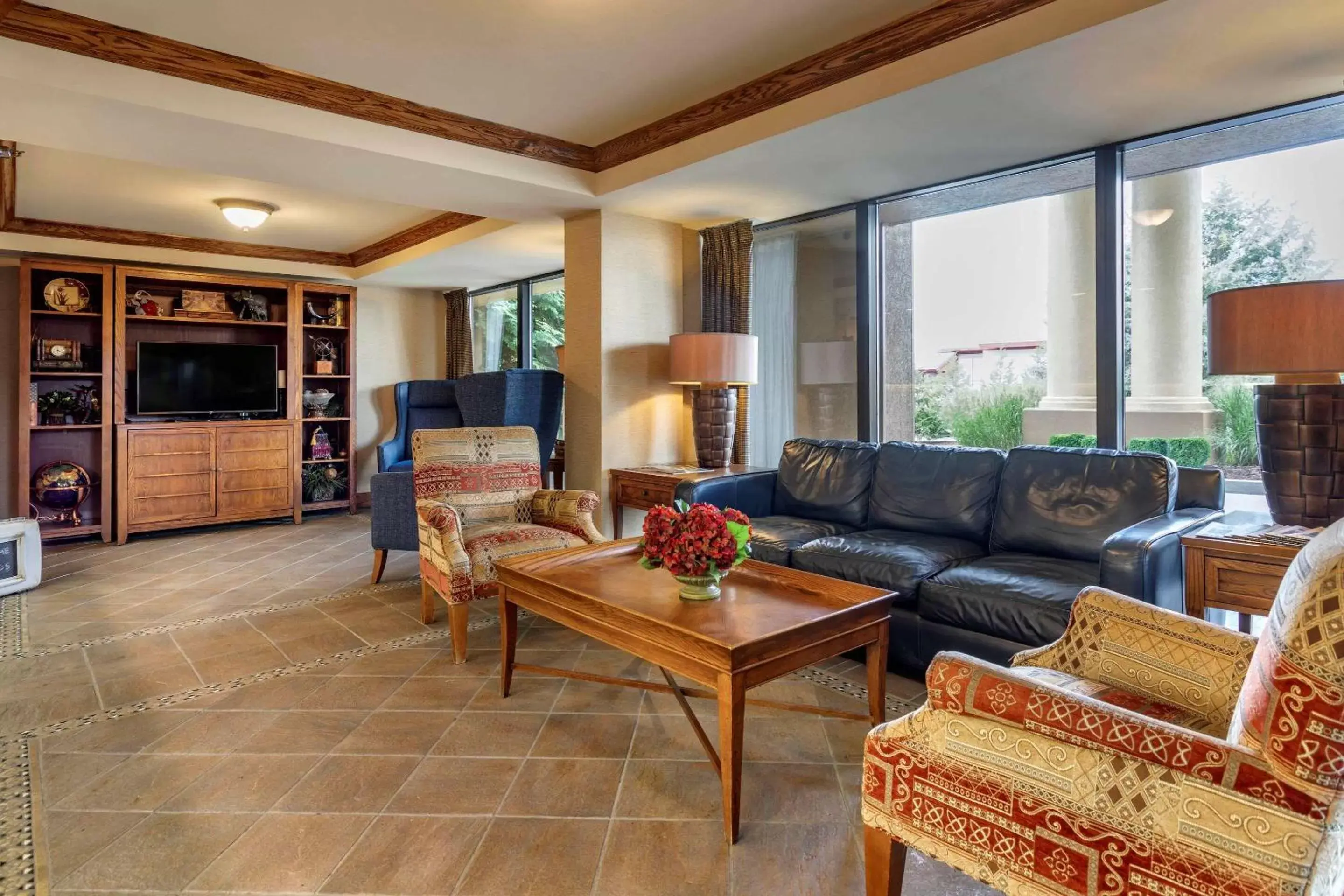 Lobby or reception, Seating Area in Quality Inn Near the Island Pigeon Forge