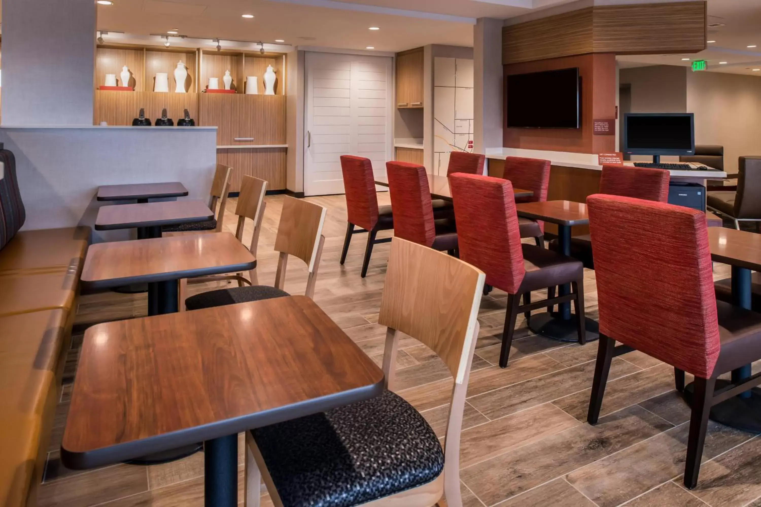 Breakfast, Restaurant/Places to Eat in TownePlace Suites by Marriott Merced